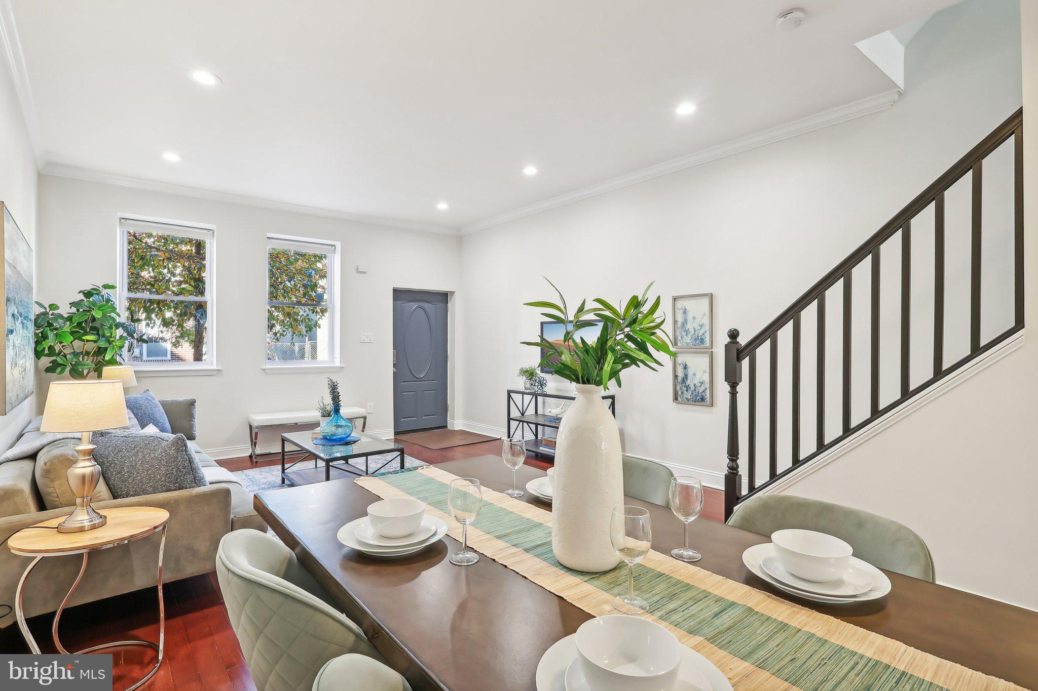 POINT BREEZE - Residential