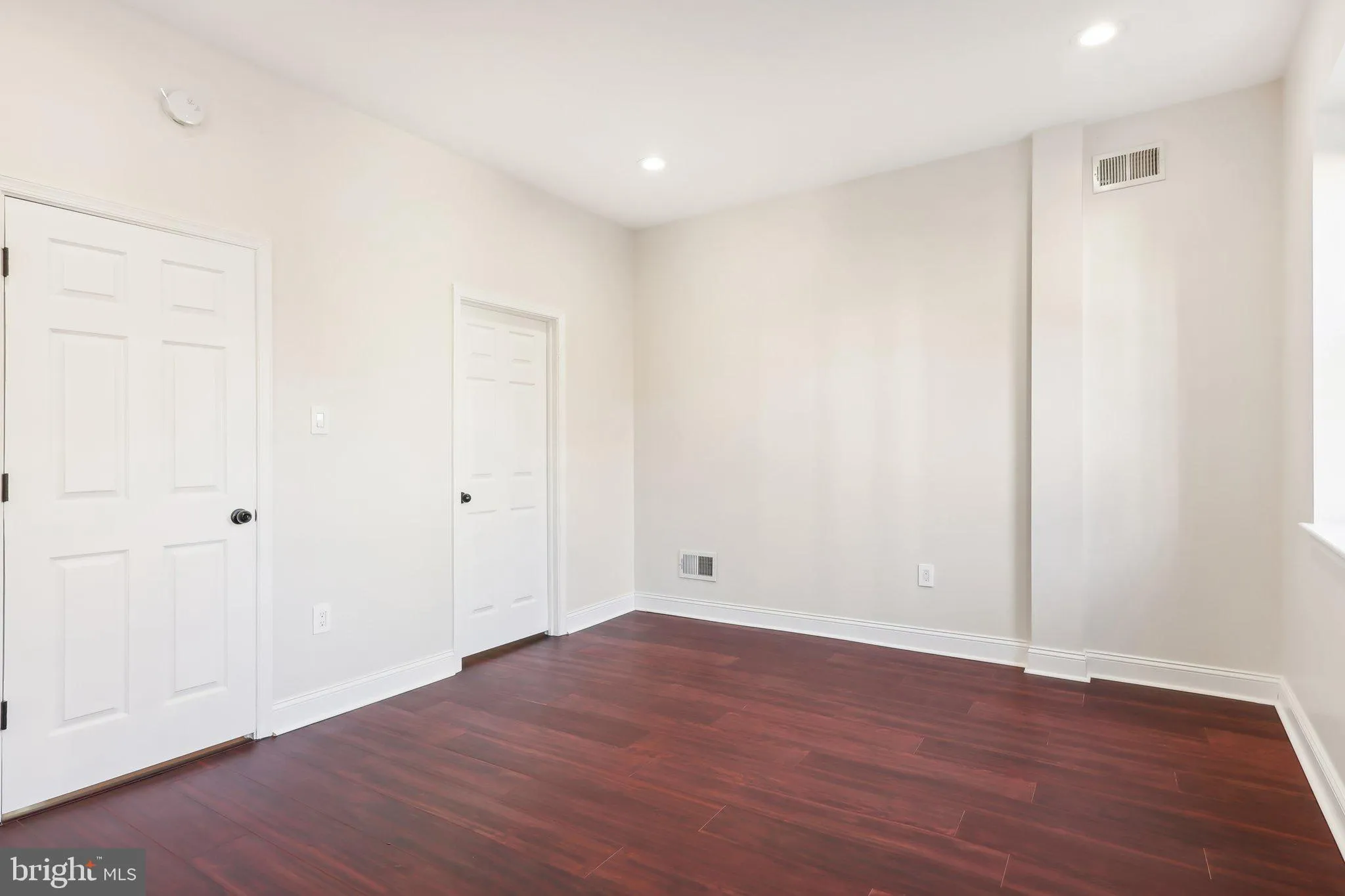 Philadelphia, Pennsylvania 19146, United States, 4 Bedrooms Bedrooms, ,4 BathroomsBathrooms,Residential,Pending,38778