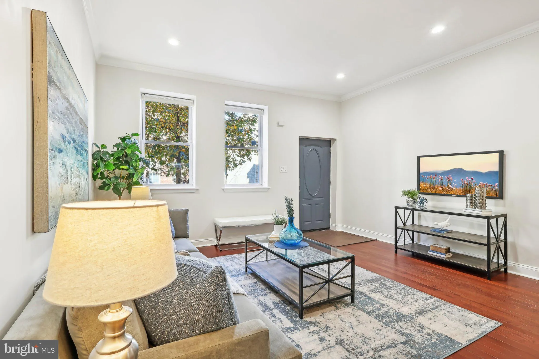 Philadelphia, Pennsylvania 19146, United States, 4 Bedrooms Bedrooms, ,4 BathroomsBathrooms,Residential,Pending,38778