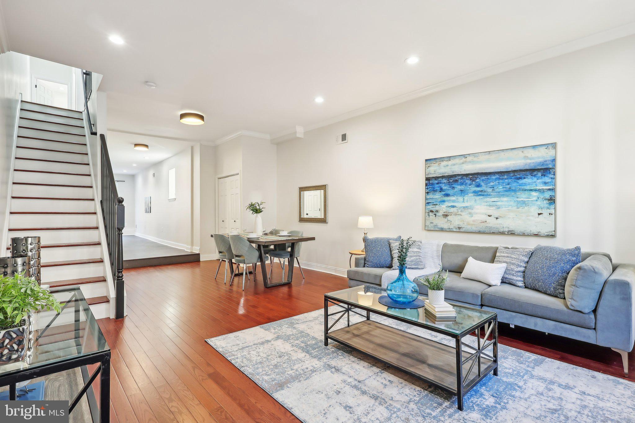 POINT BREEZE - Residential