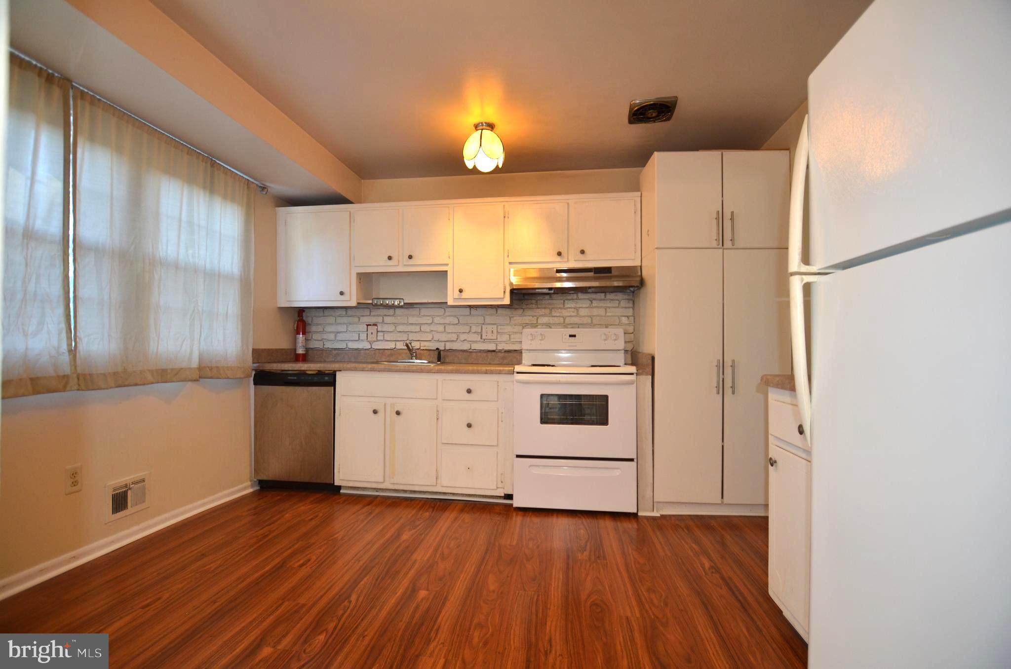 BERWYN HEIGHTS - Residential