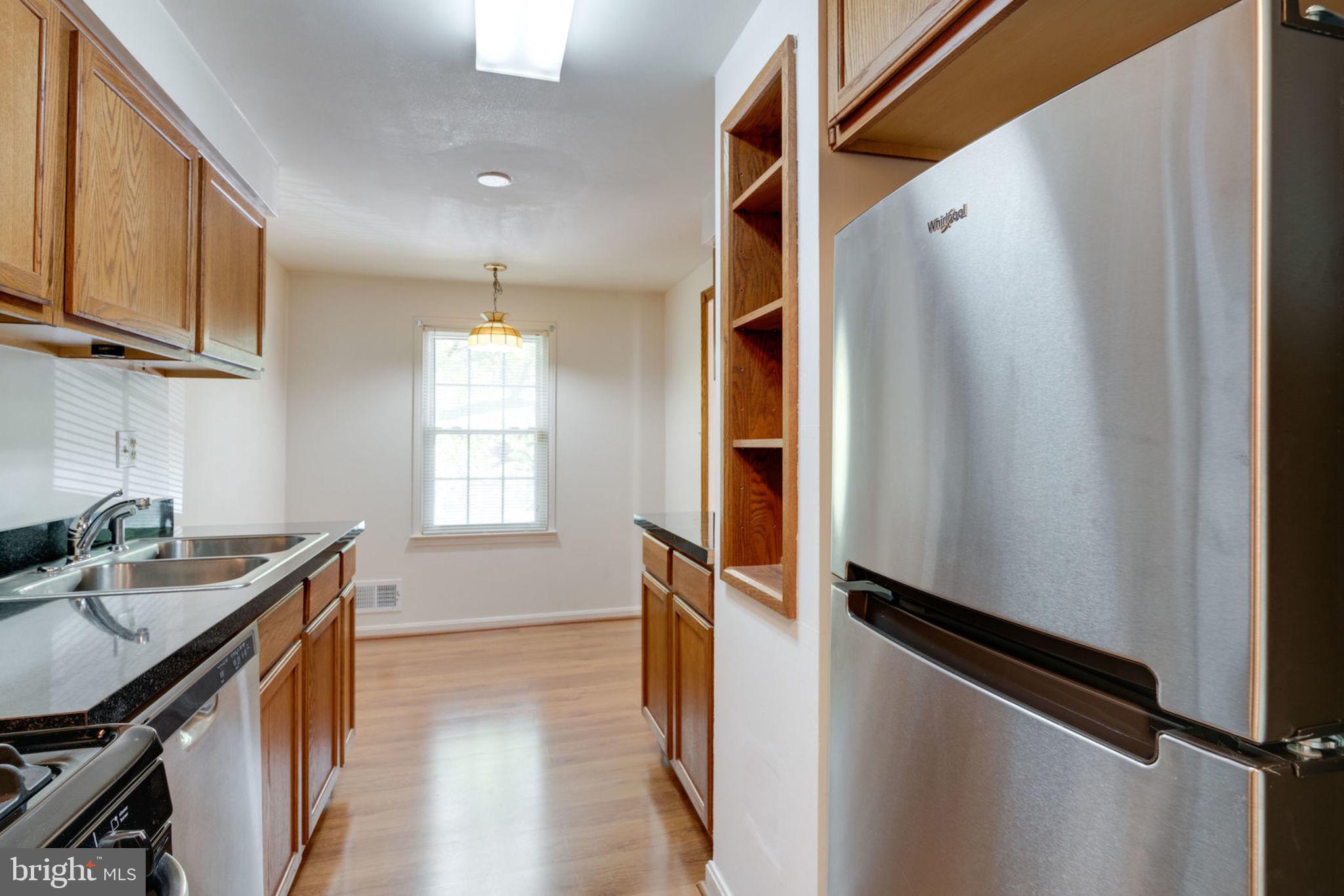 GREENWICH HILL - Residential