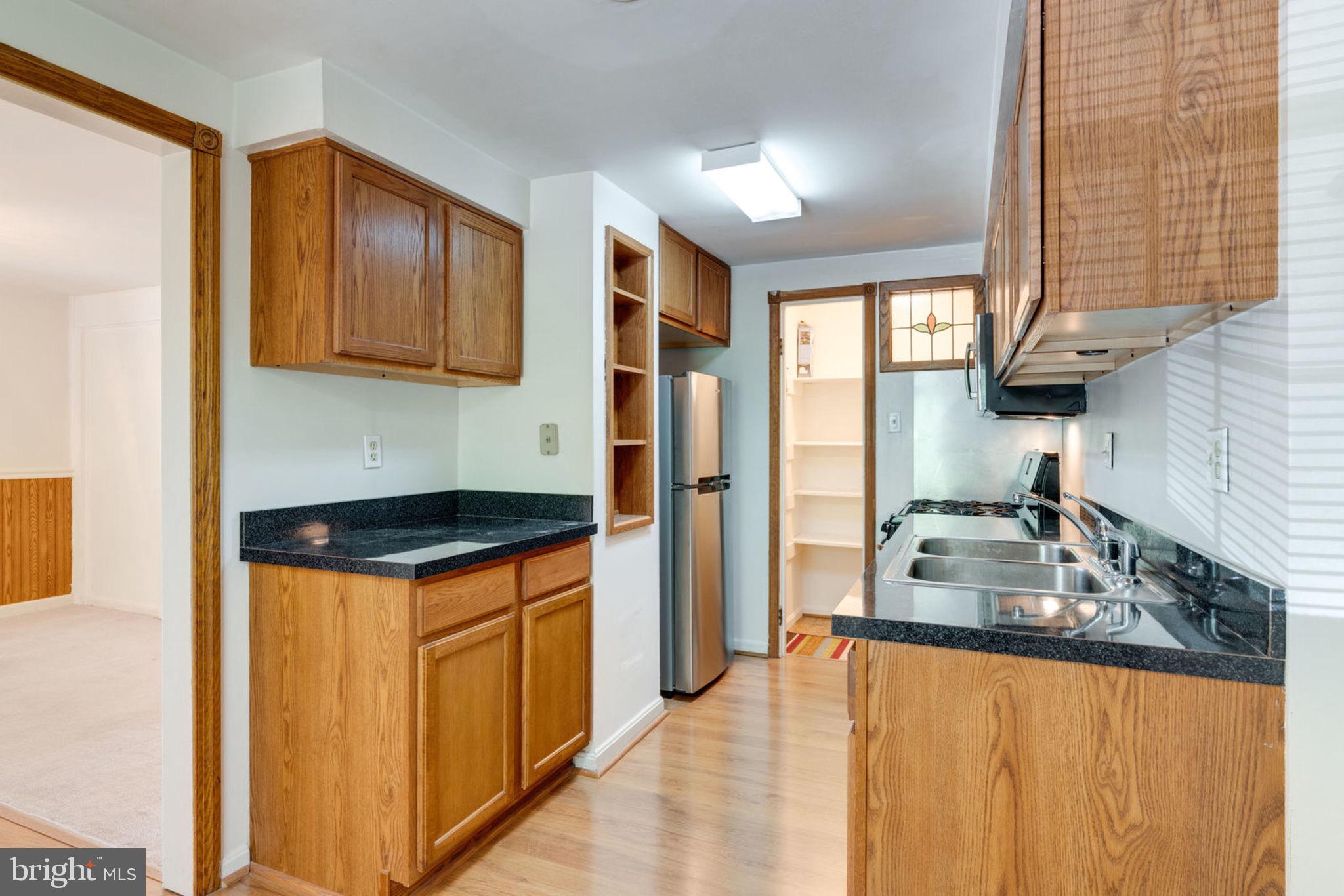 GREENWICH HILL - Residential