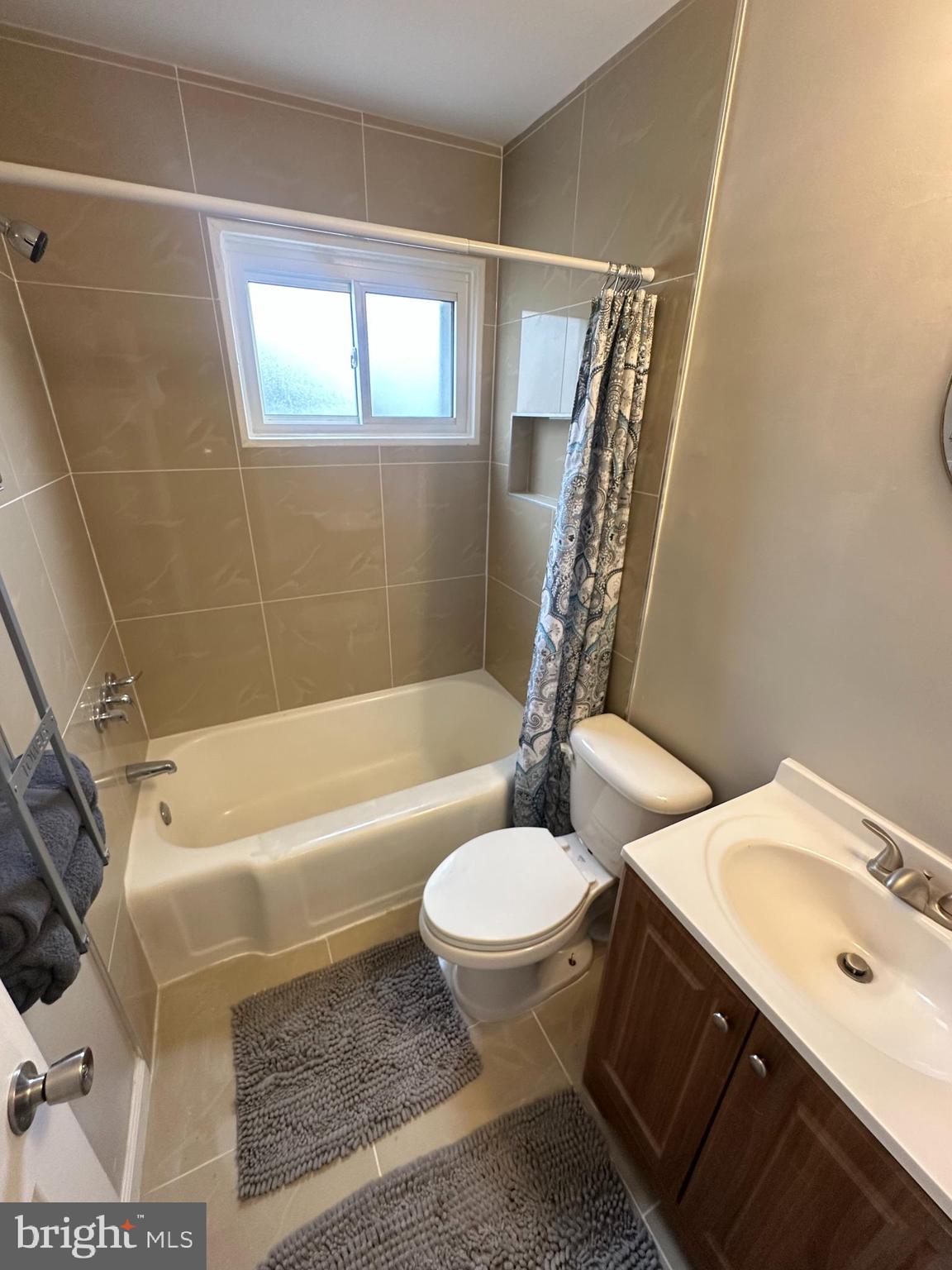 IVERSON VILLAGE CONDO - Residential