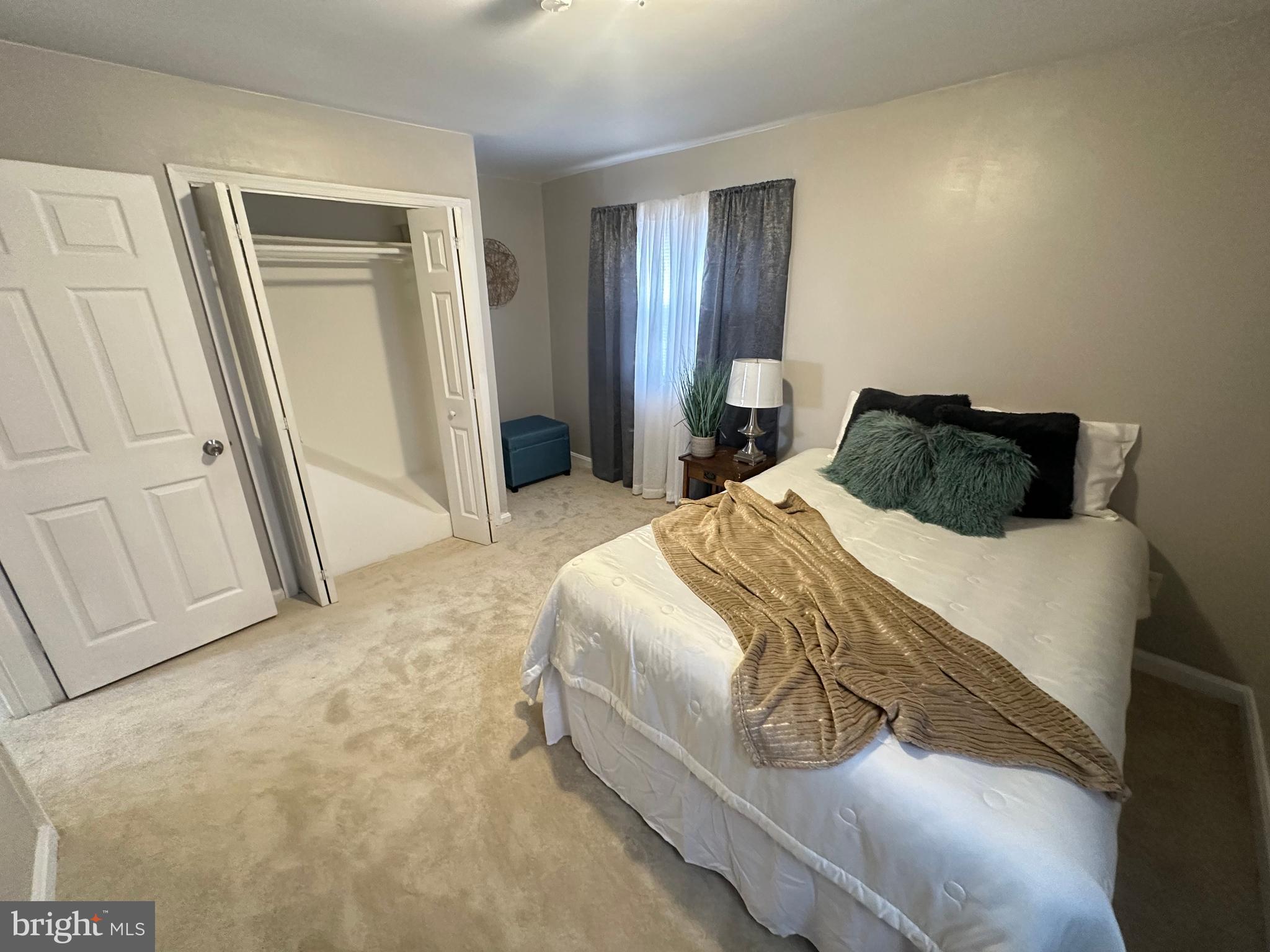 IVERSON VILLAGE CONDO - Residential