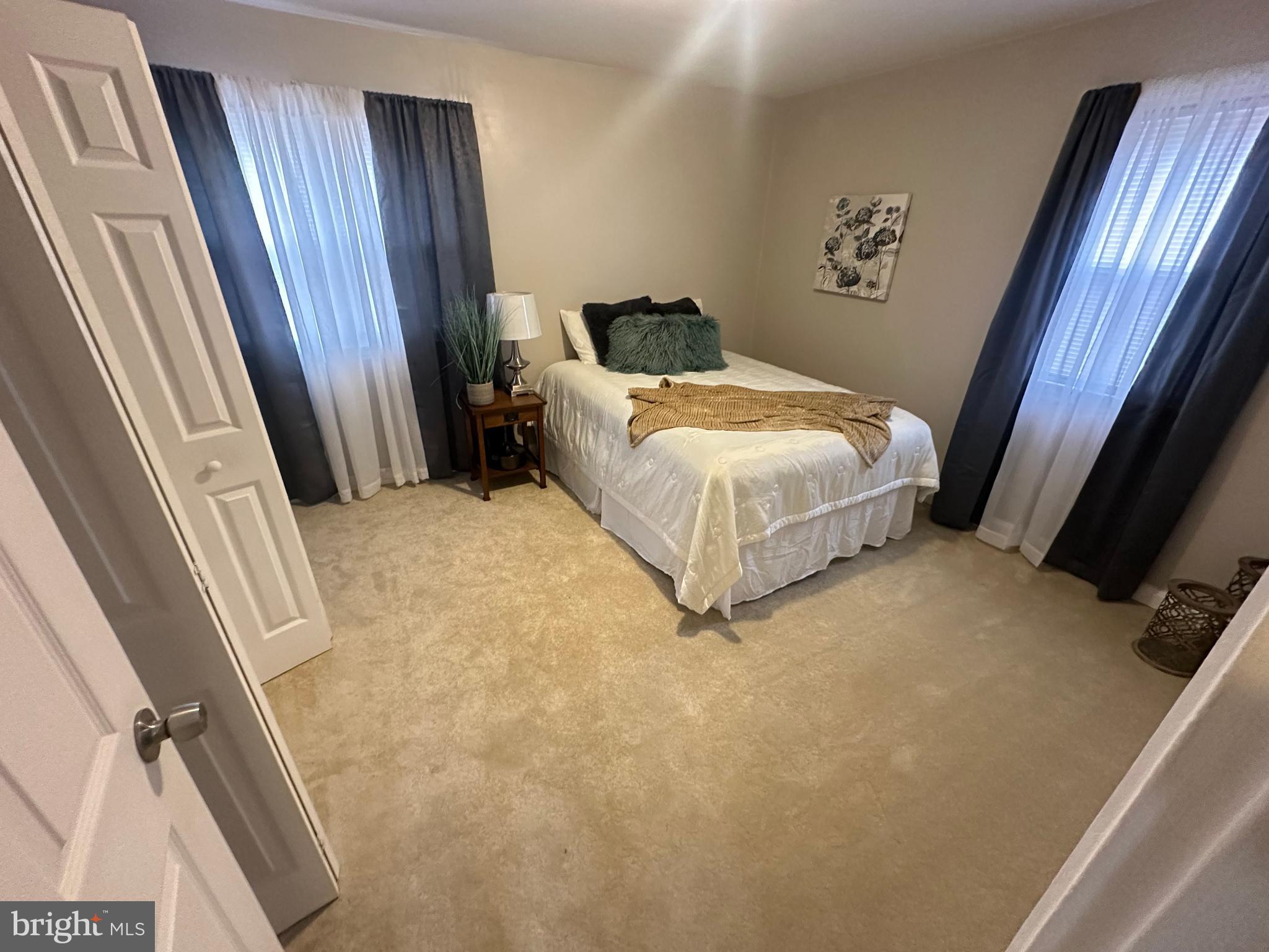 IVERSON VILLAGE CONDO - Residential