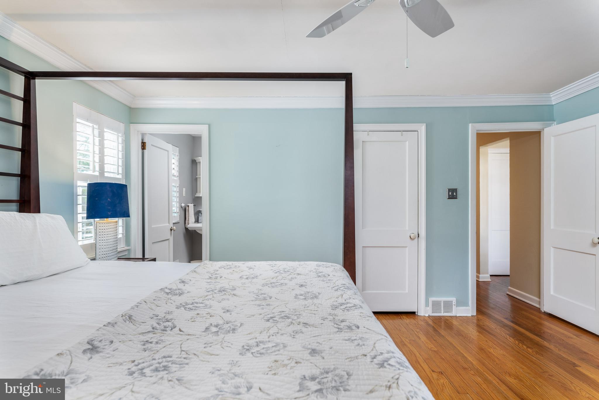 VALLEY HILLS - Residential