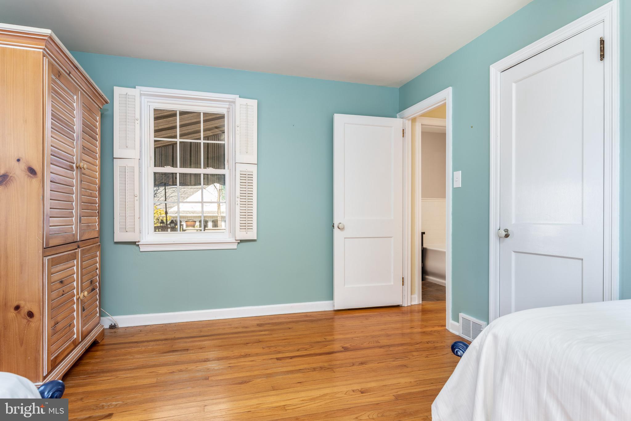 VALLEY HILLS - Residential