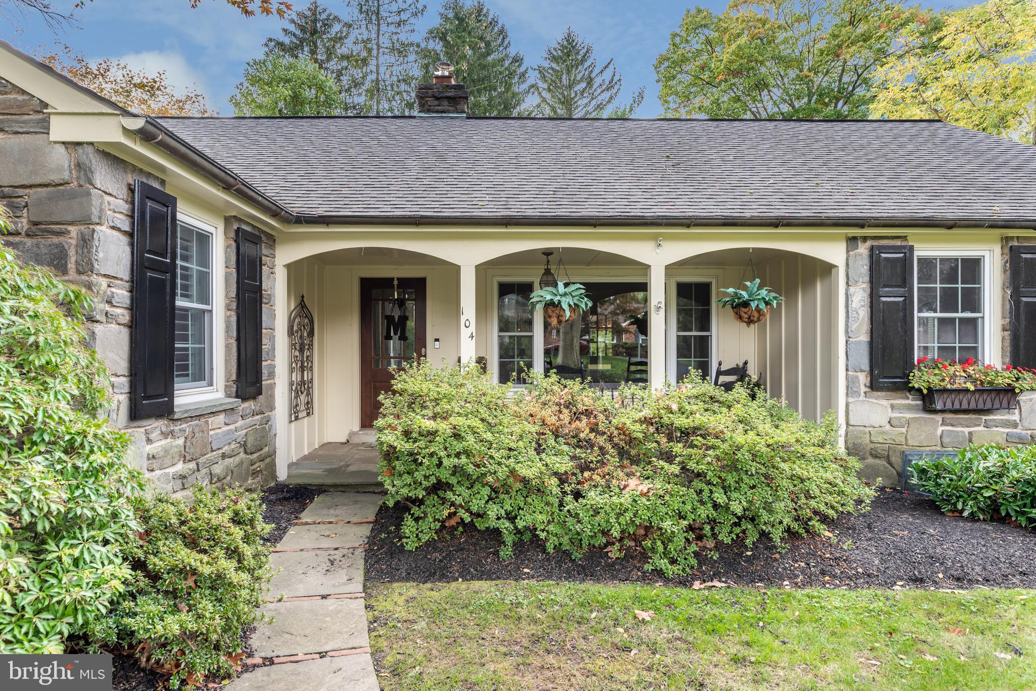 VALLEY HILLS - Residential