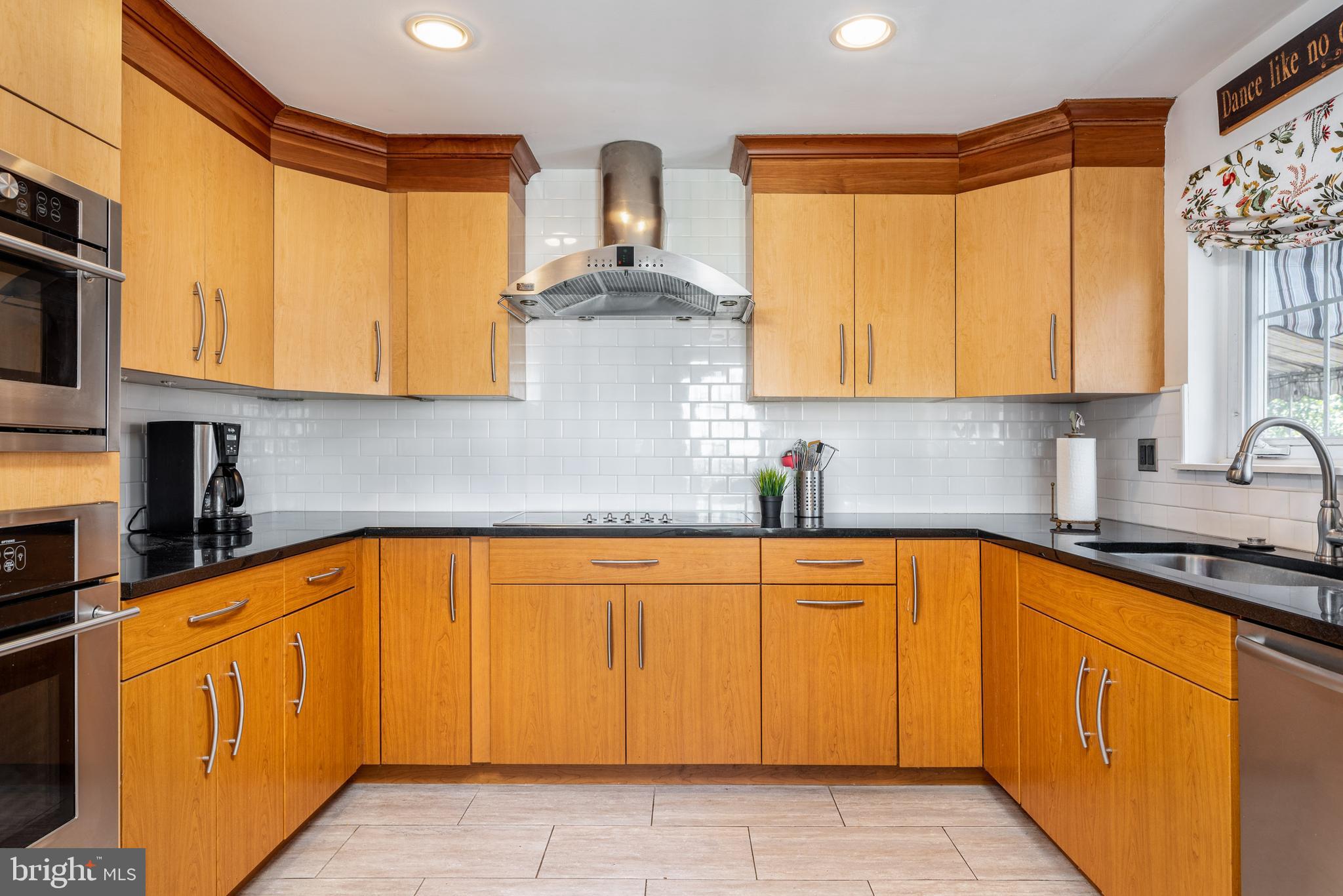 VALLEY HILLS - Residential