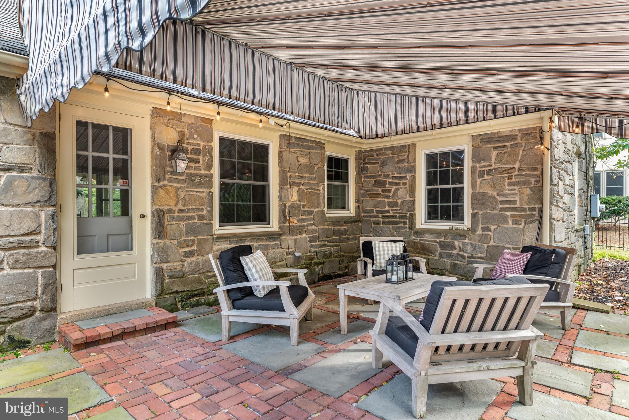 VALLEY HILLS - Residential