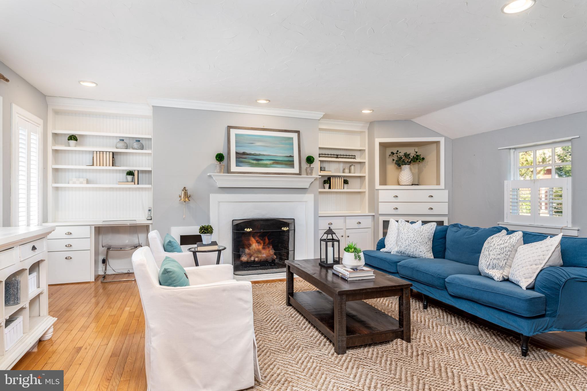 VALLEY HILLS - Residential