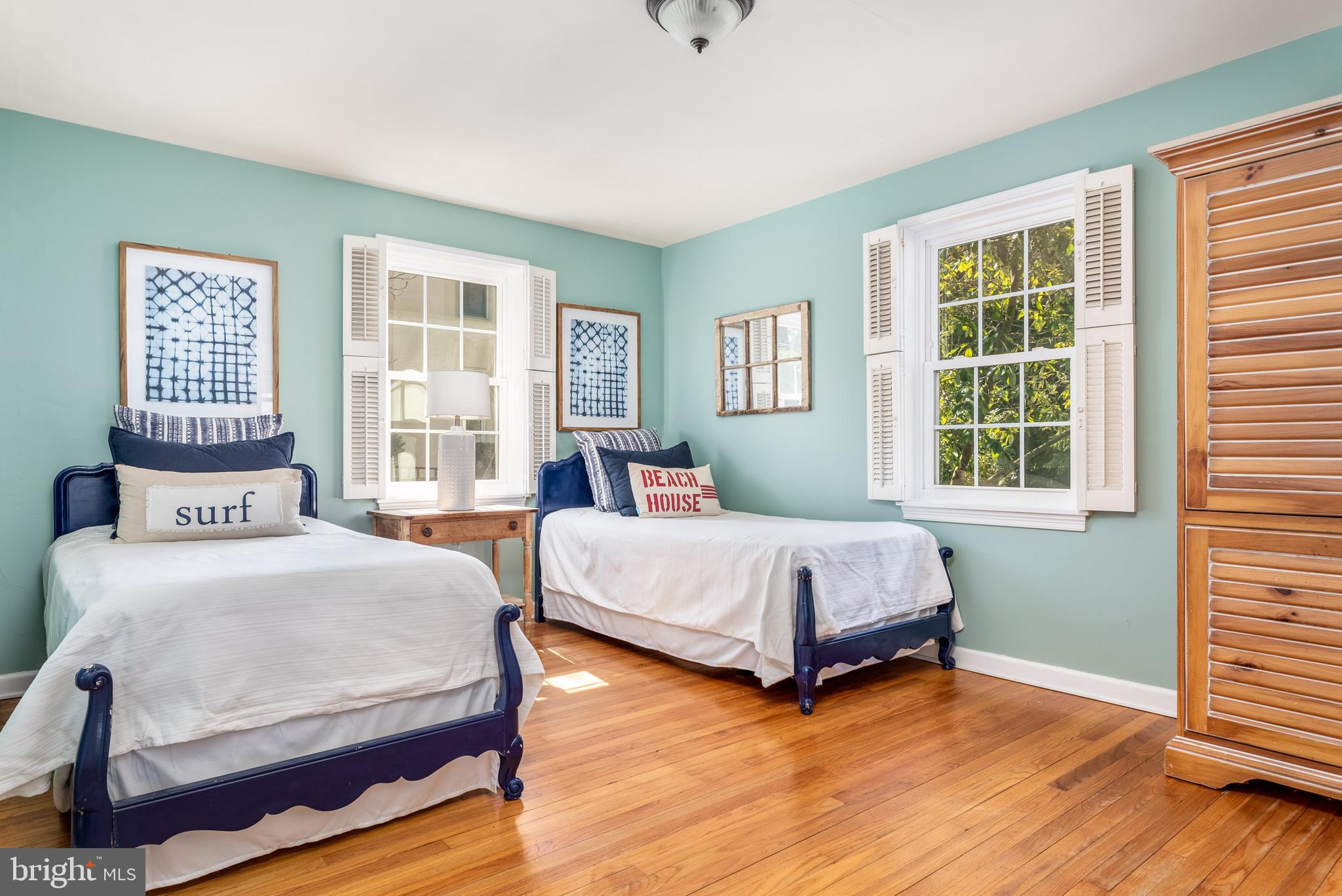 VALLEY HILLS - Residential