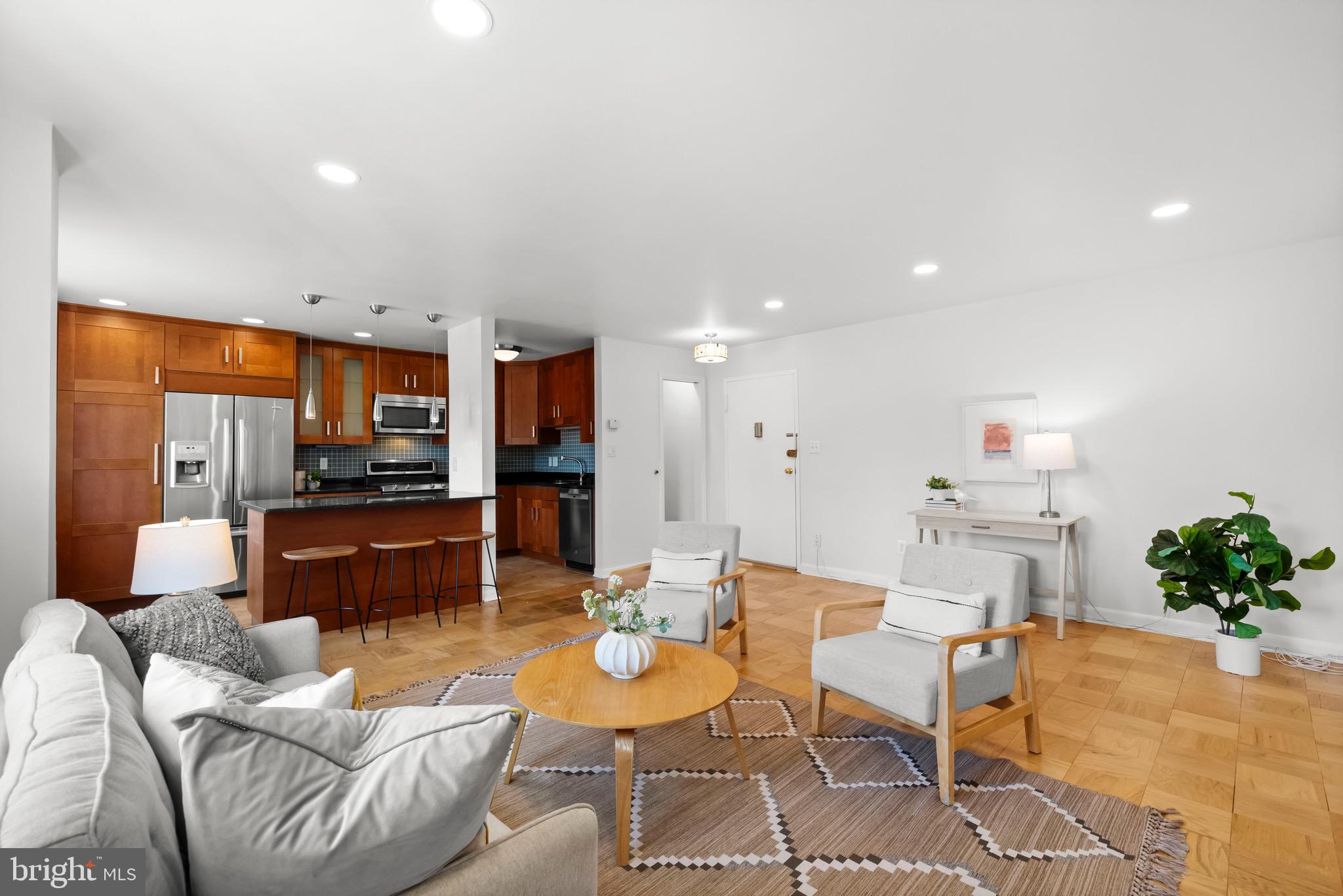 WENTWORTH PLACE - Residential