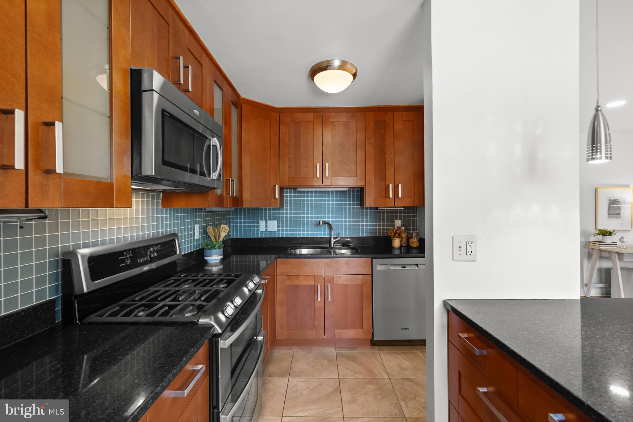 WENTWORTH PLACE - Residential