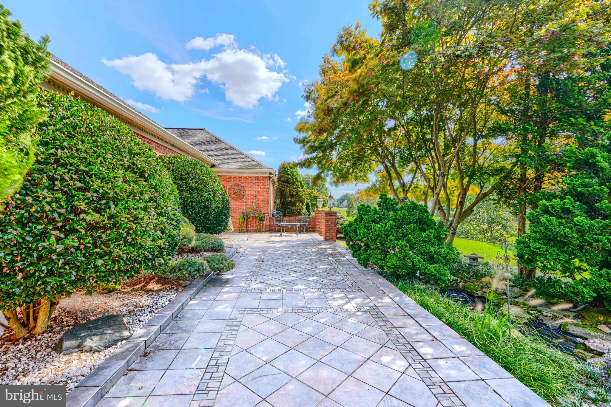 GLENANGUS - Residential