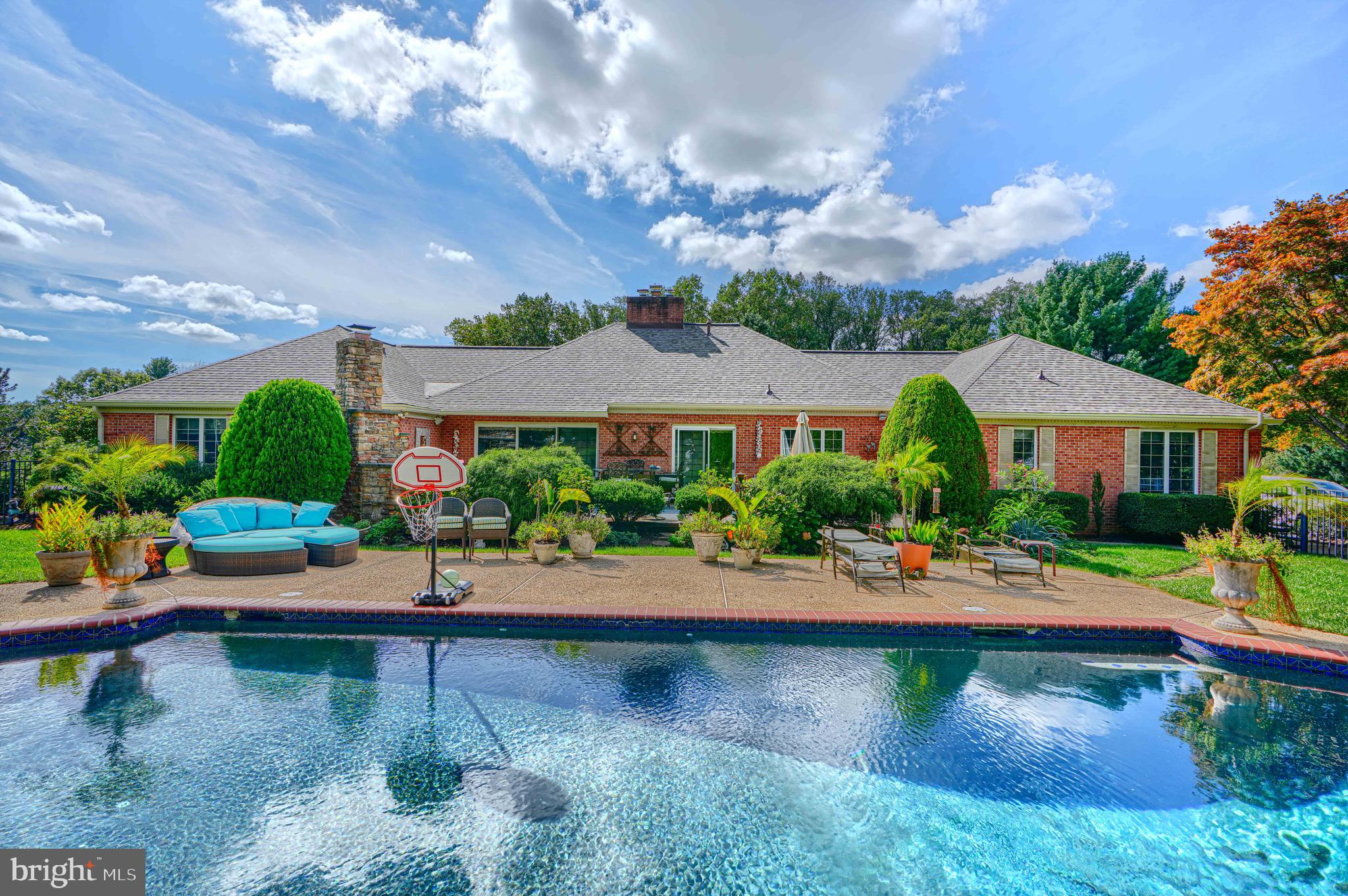 GLENANGUS - Residential