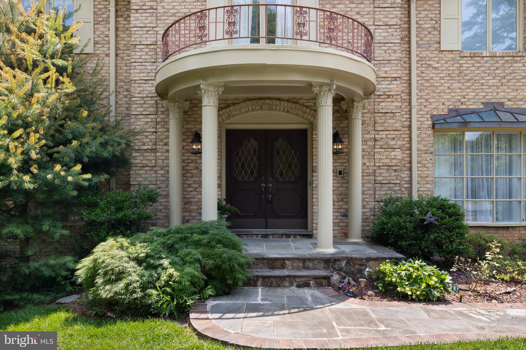 9100 QUARTER COURT