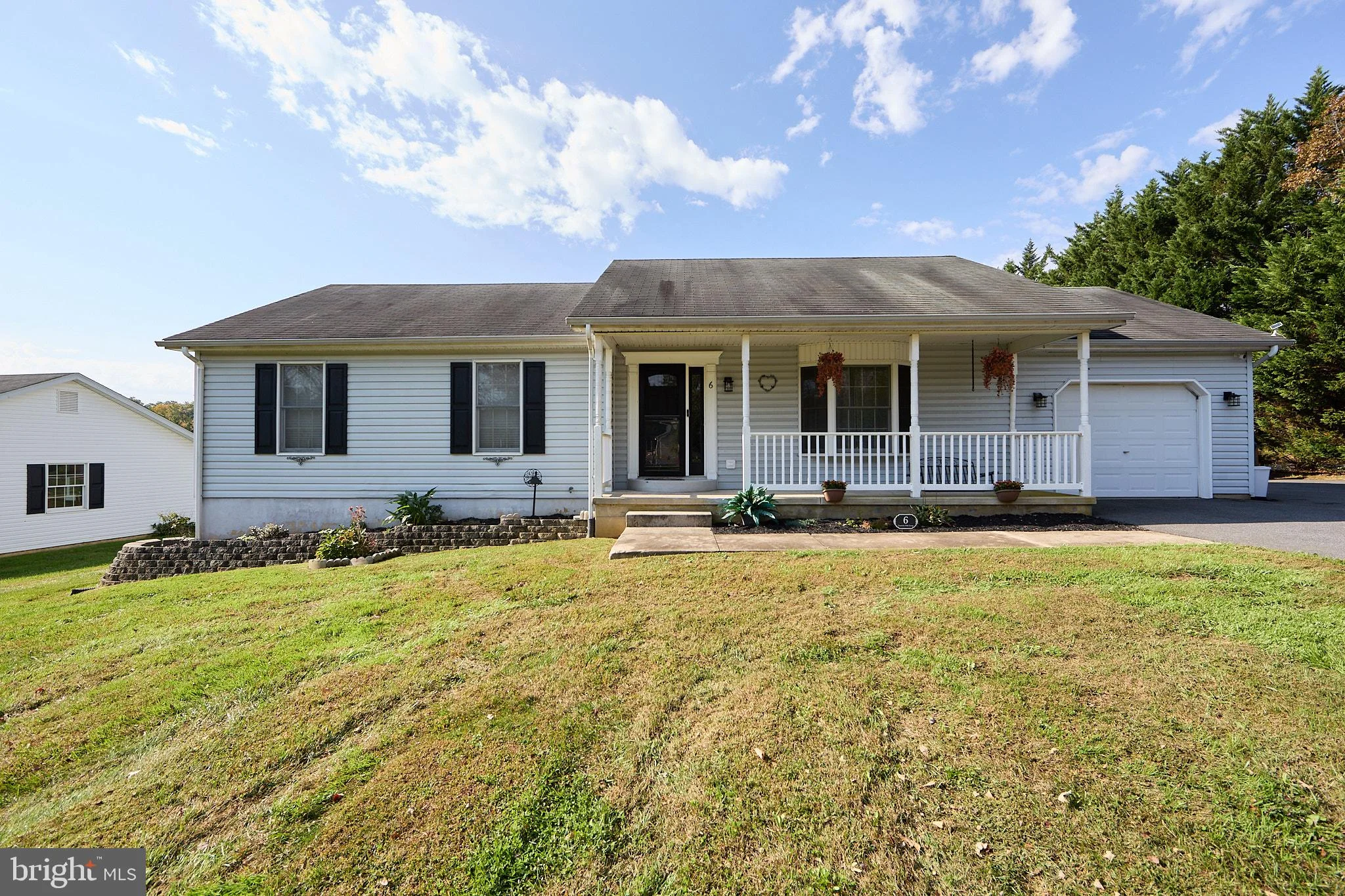 6 Country Side Loop, Elkton, MD 21921