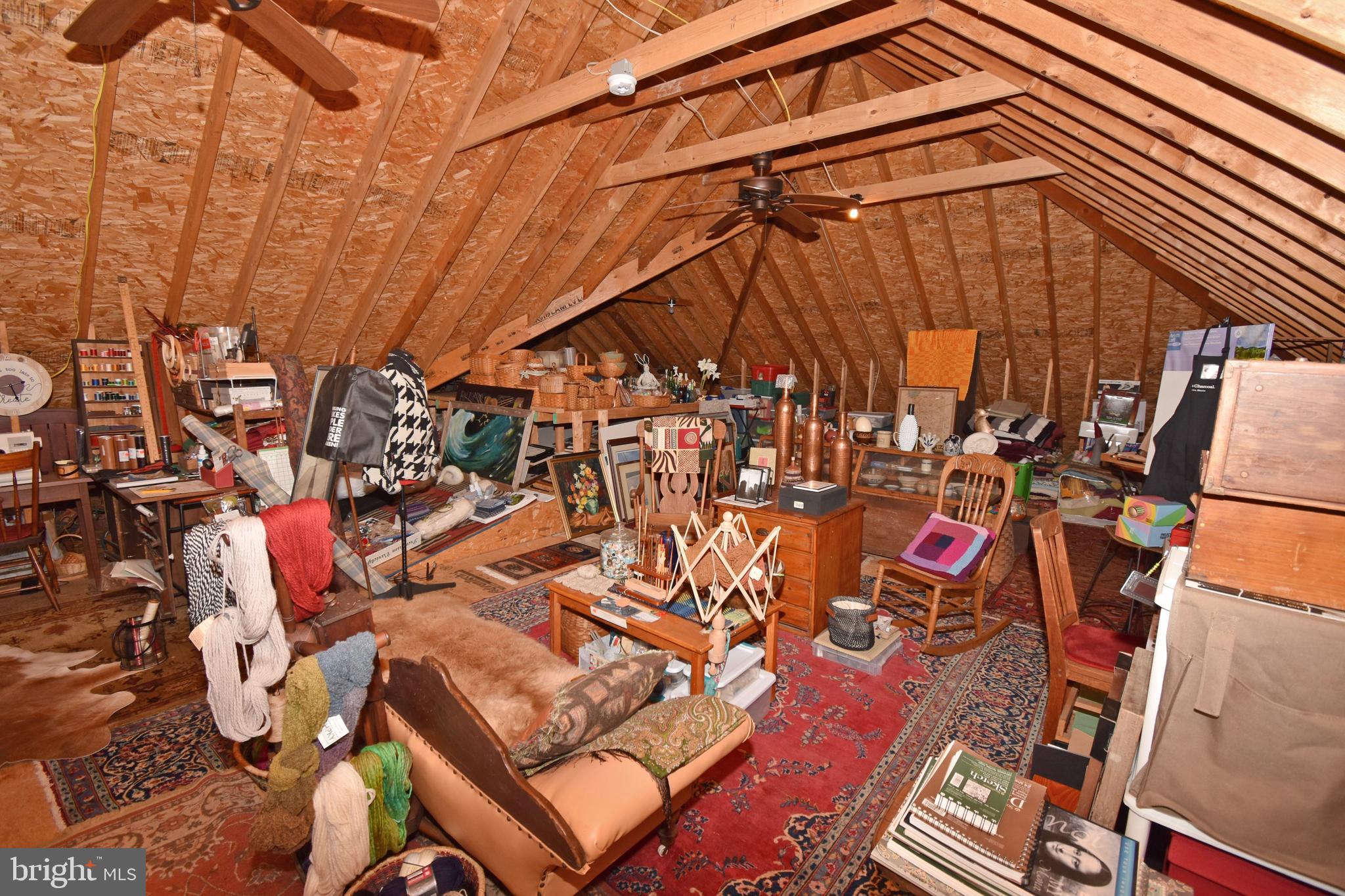 STONE GATE - Residential