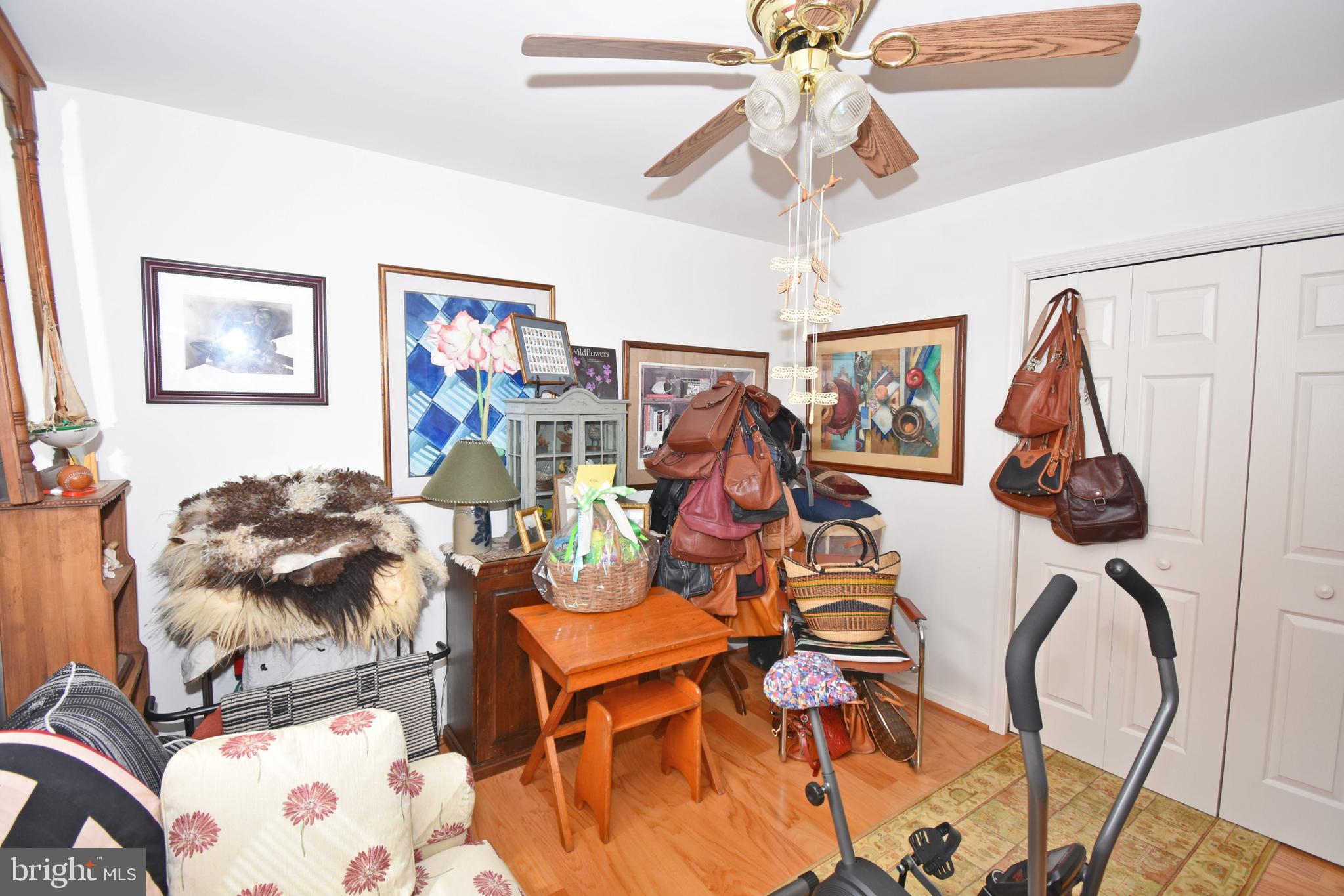 STONE GATE - Residential