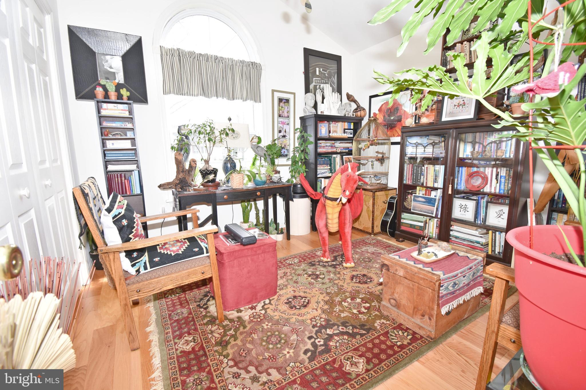 STONE GATE - Residential