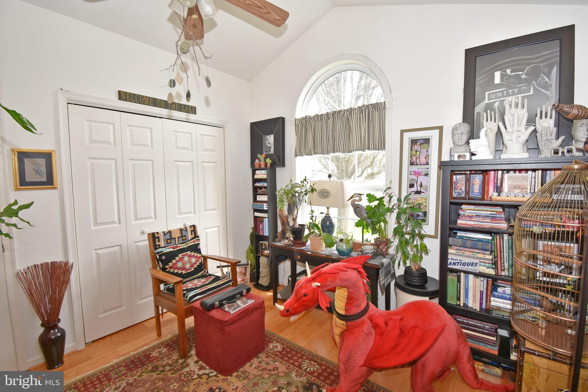 STONE GATE - Residential