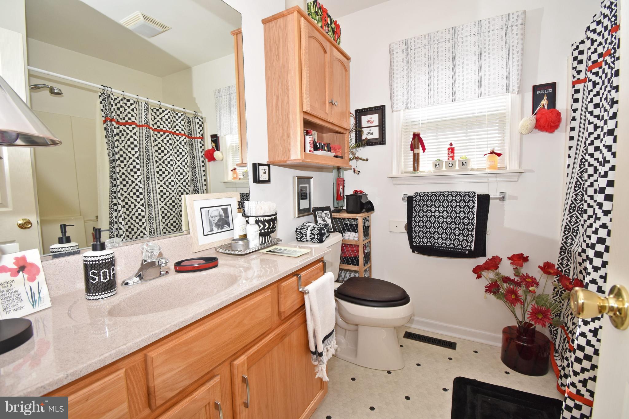 STONE GATE - Residential