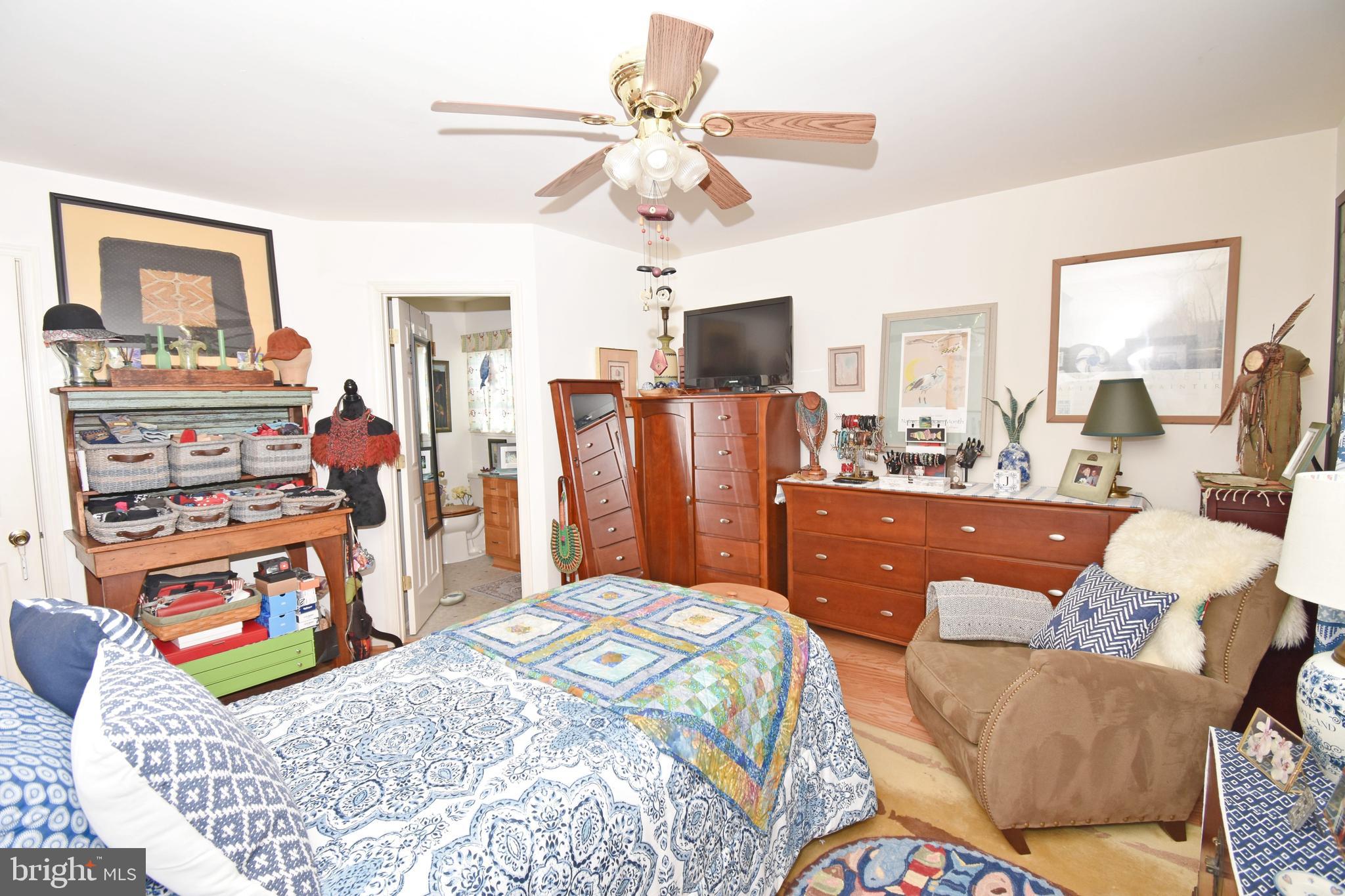 STONE GATE - Residential