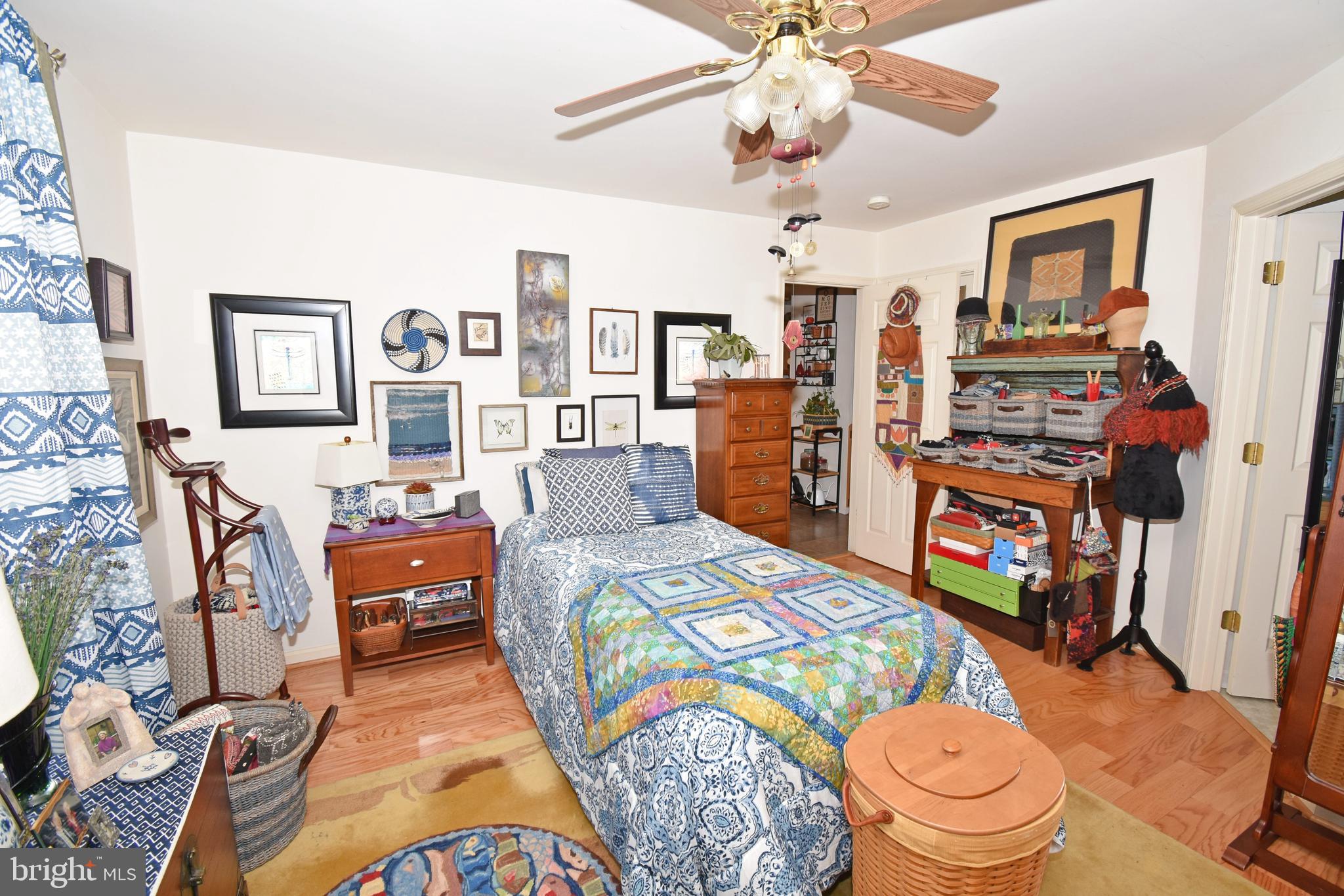 STONE GATE - Residential