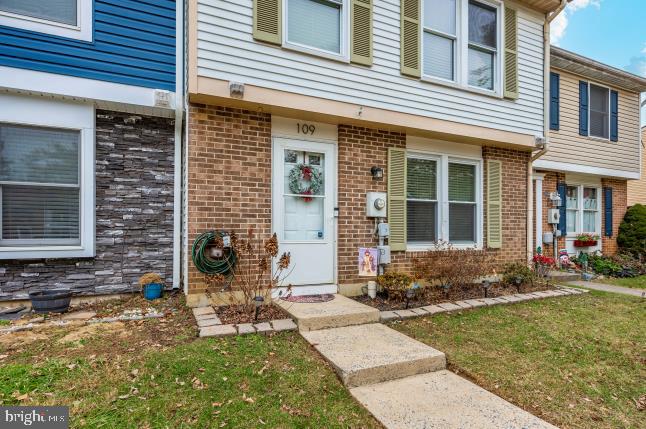 GLADE TOWN - Residential