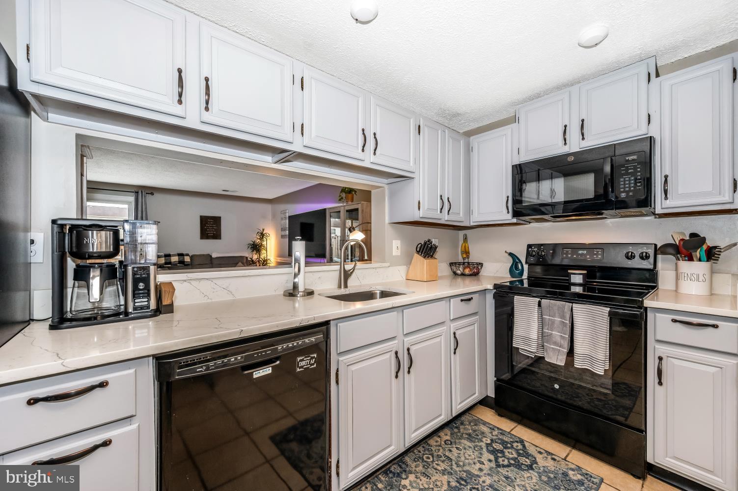 GLADE TOWN - Residential