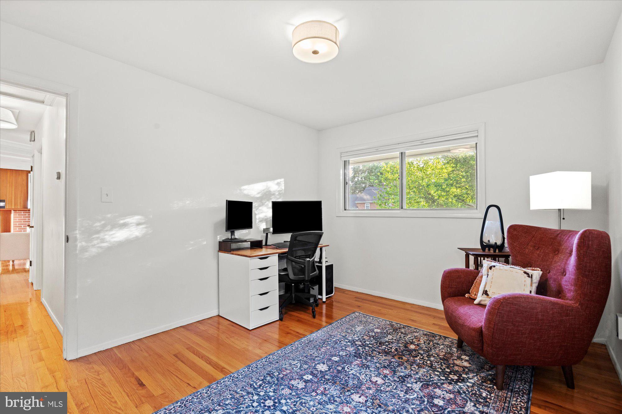 WAYNEWOOD - Residential