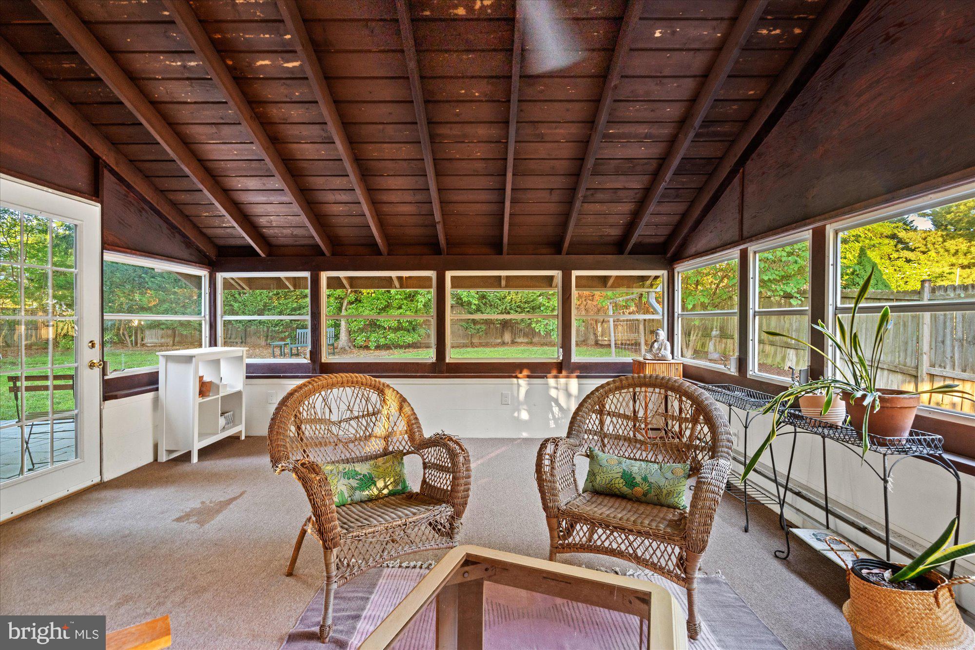 WAYNEWOOD - Residential