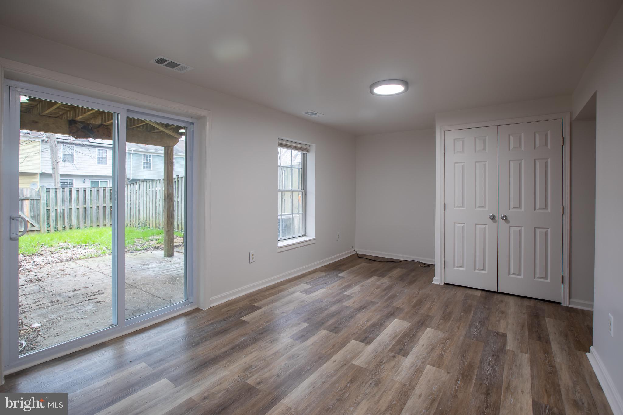 LAKE VILLAGE MANOR - Residential Lease