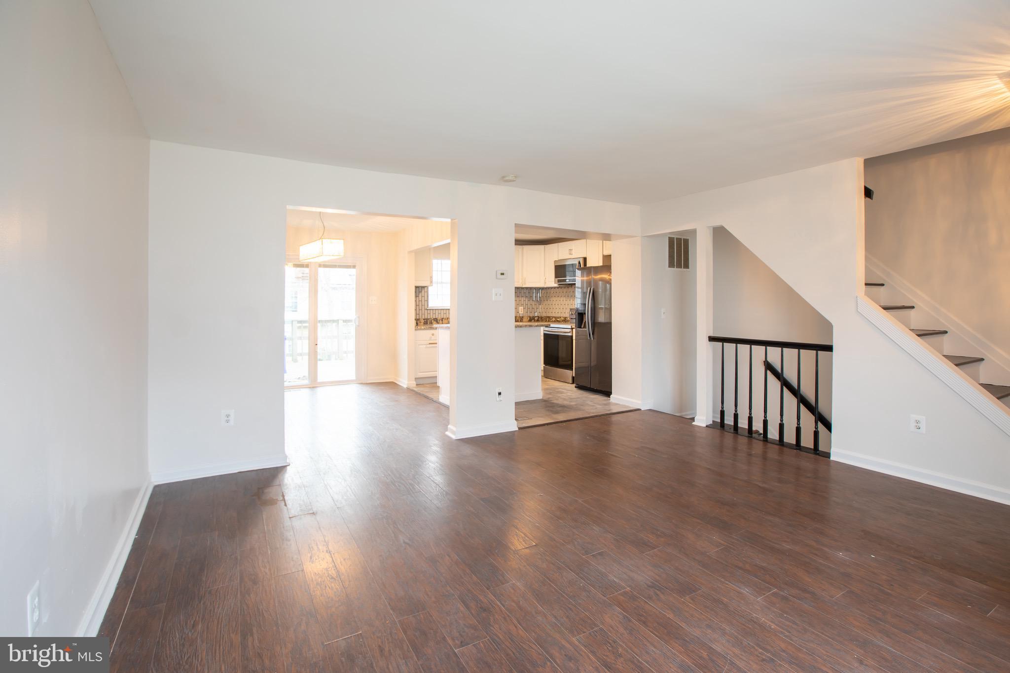 LAKE VILLAGE MANOR - Residential Lease