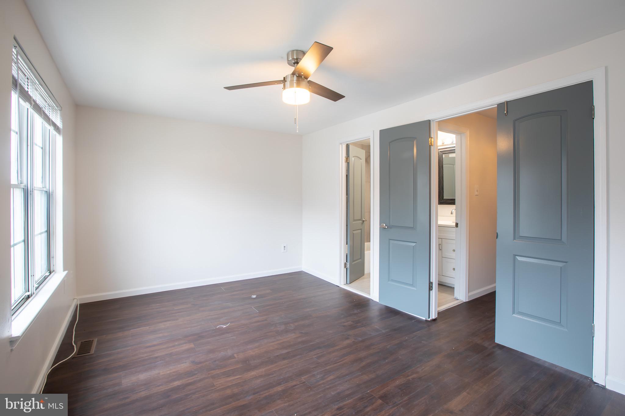 LAKE VILLAGE MANOR - Residential Lease