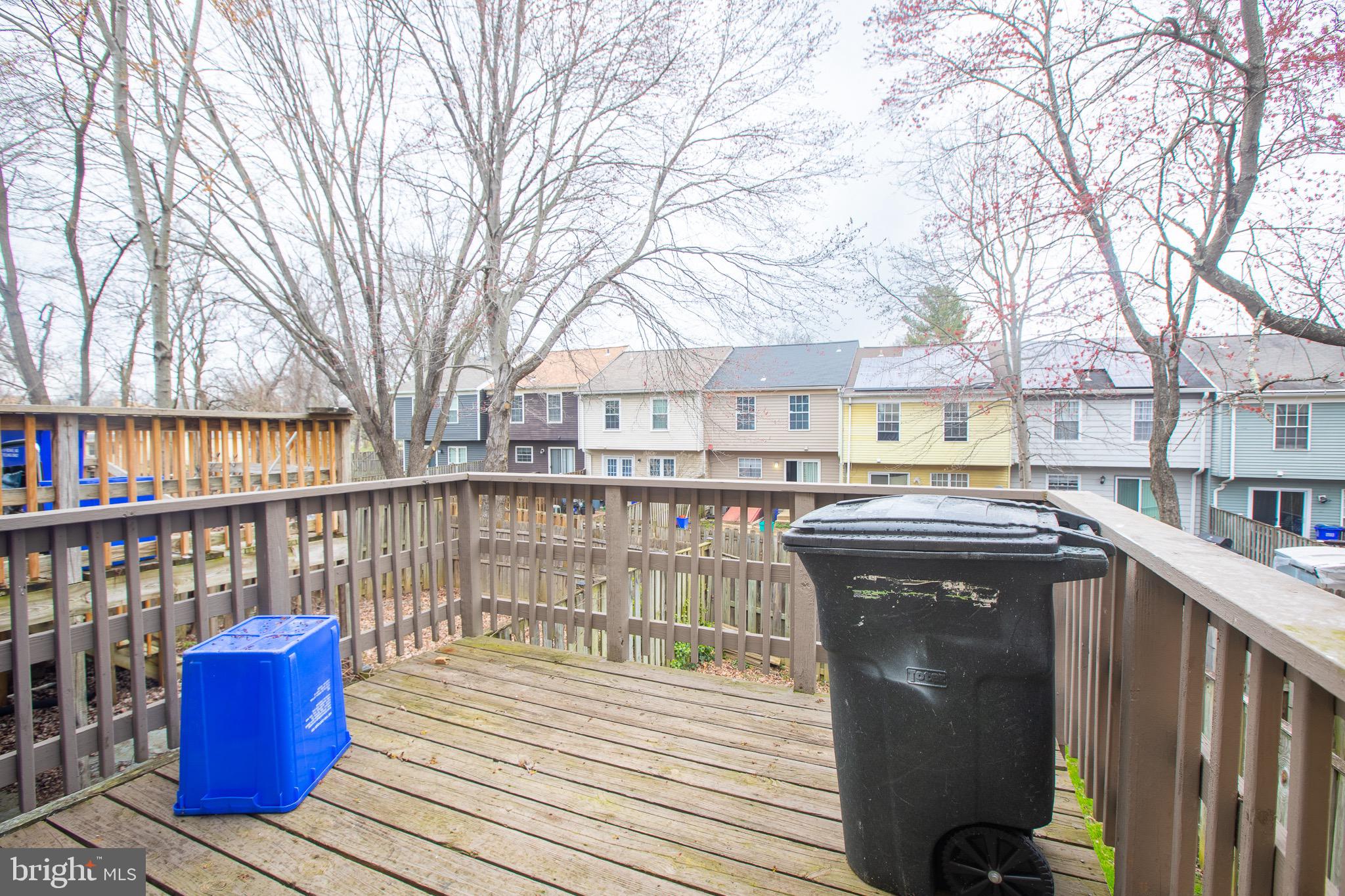 LAKE VILLAGE MANOR - Residential Lease