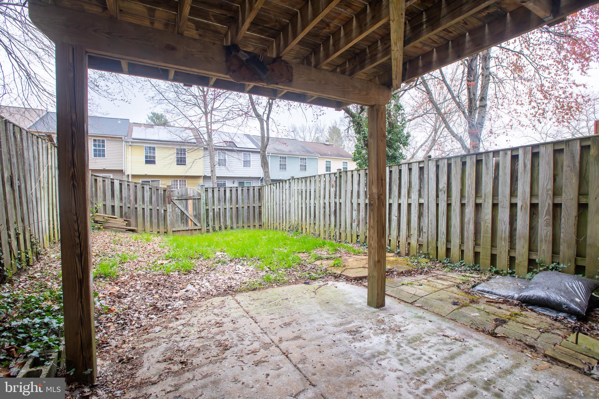 LAKE VILLAGE MANOR - Residential Lease