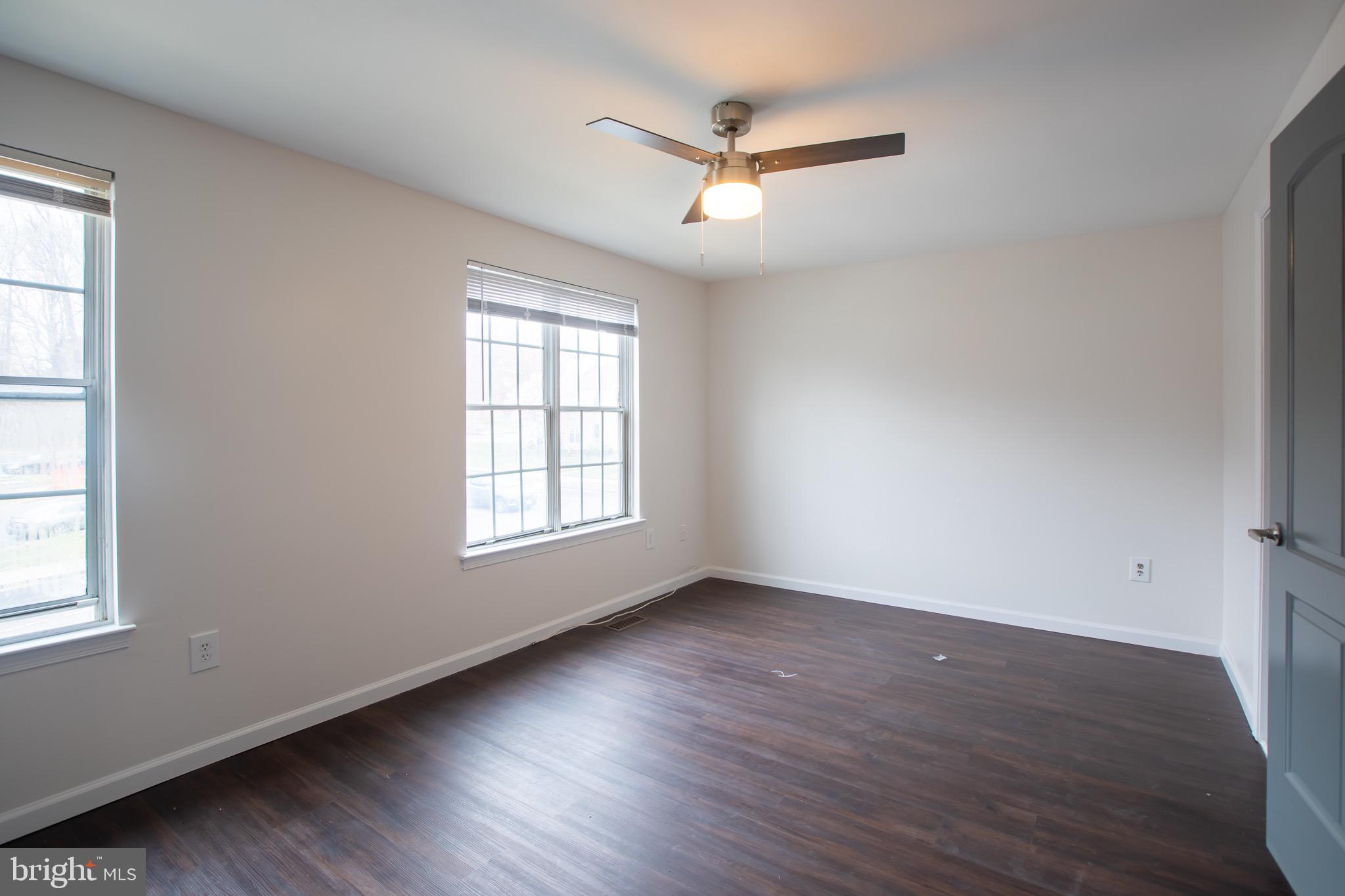 LAKE VILLAGE MANOR - Residential Lease