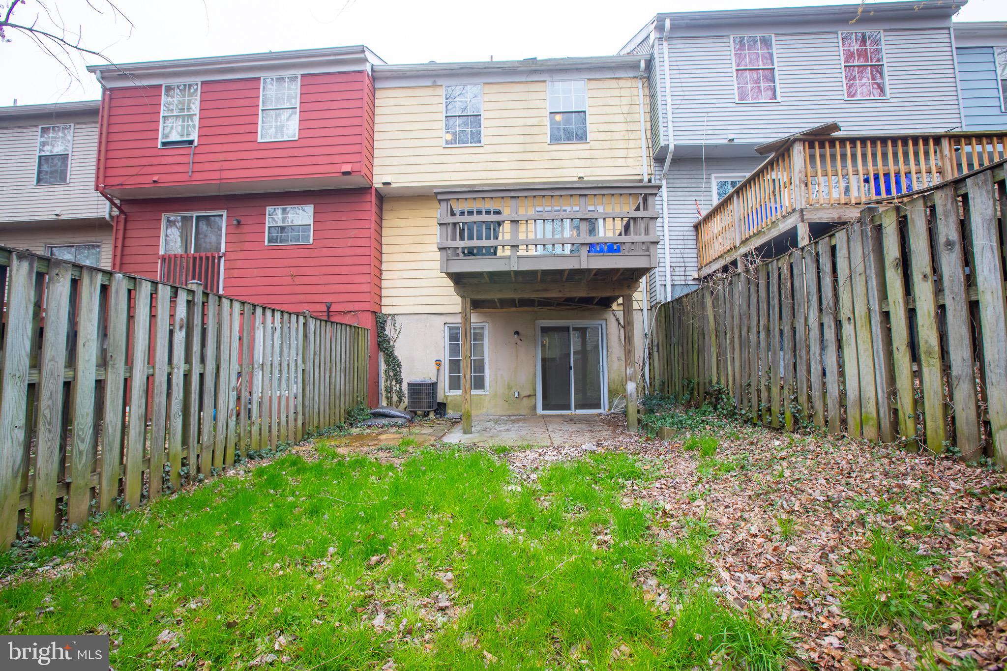 LAKE VILLAGE MANOR - Residential Lease