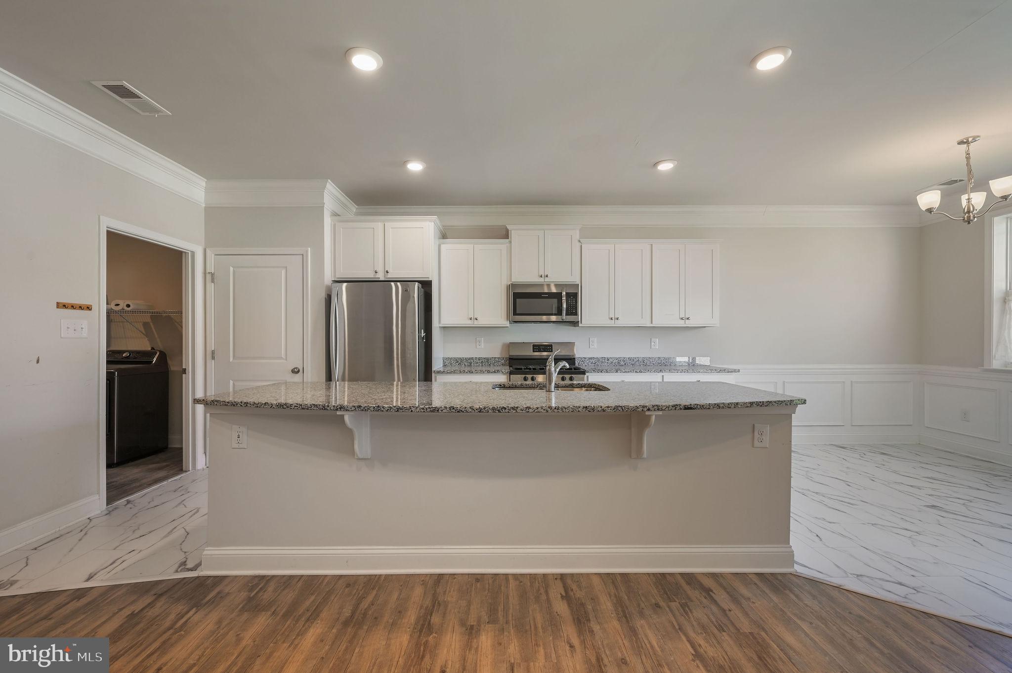 BERGMONT WOODS - Residential