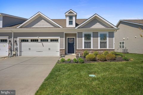 46 SEDMONT CIRCLE SMYRNA DE 19977