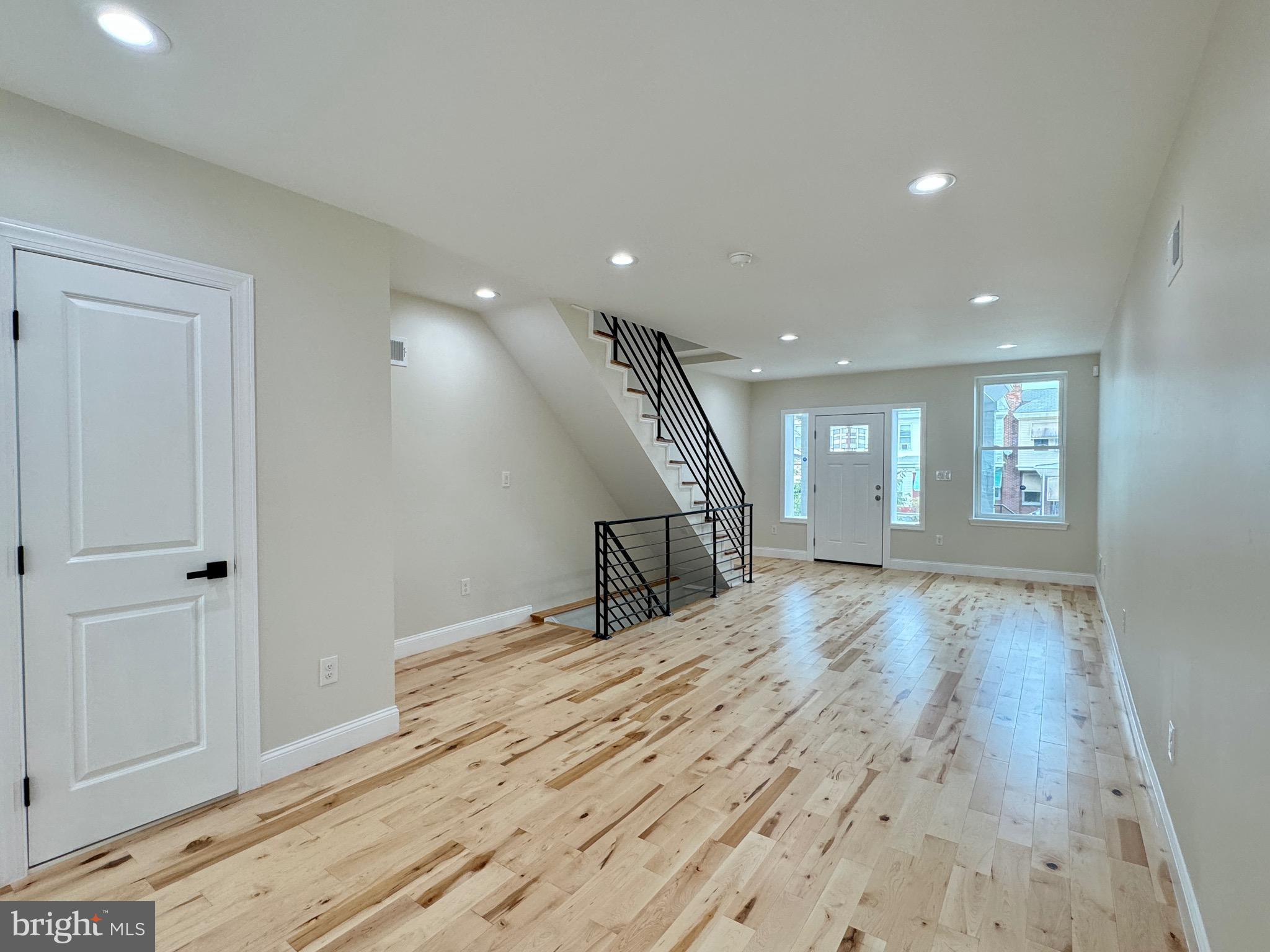 WEST OAK LANE - Residential