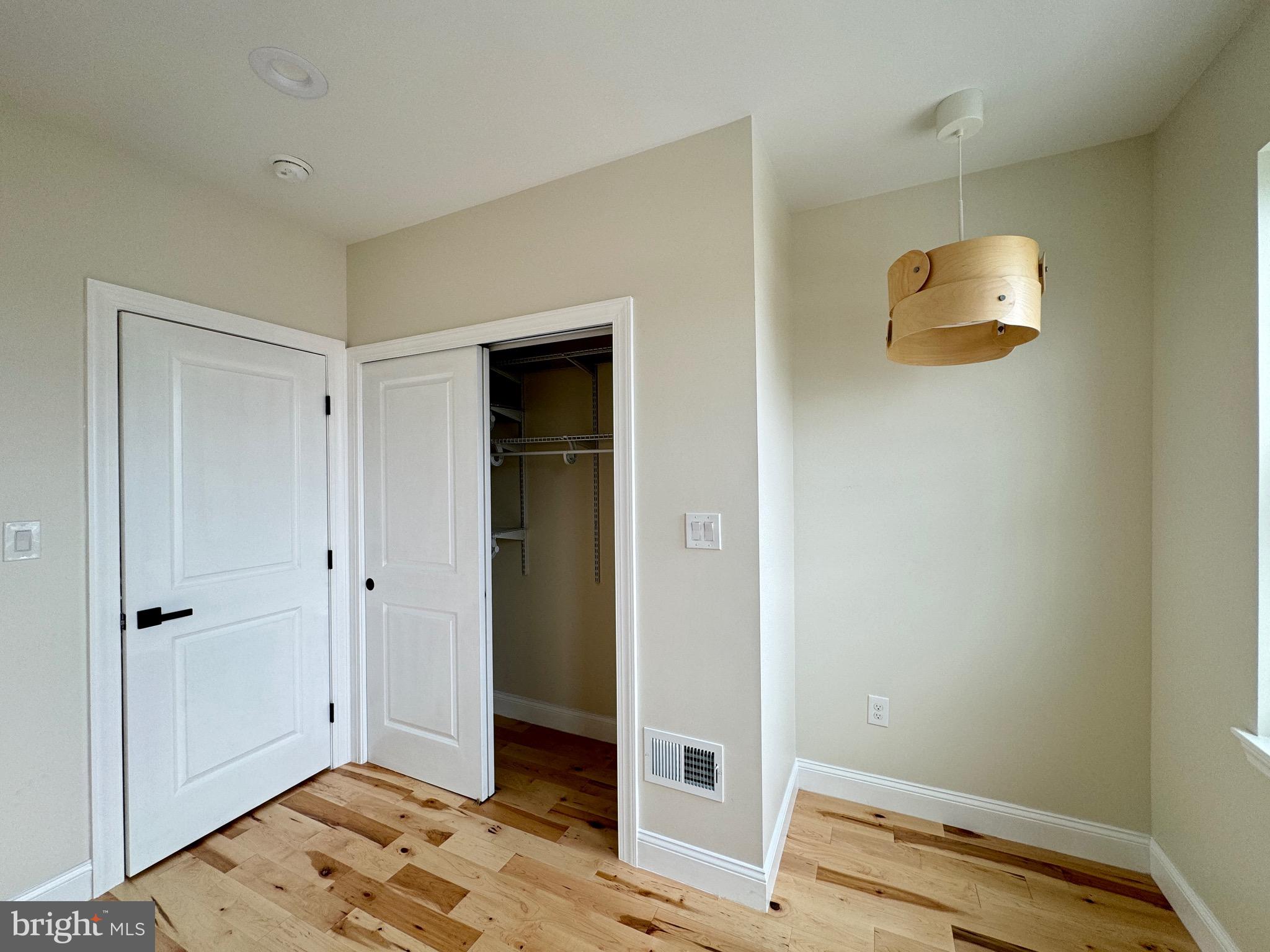 WEST OAK LANE - Residential