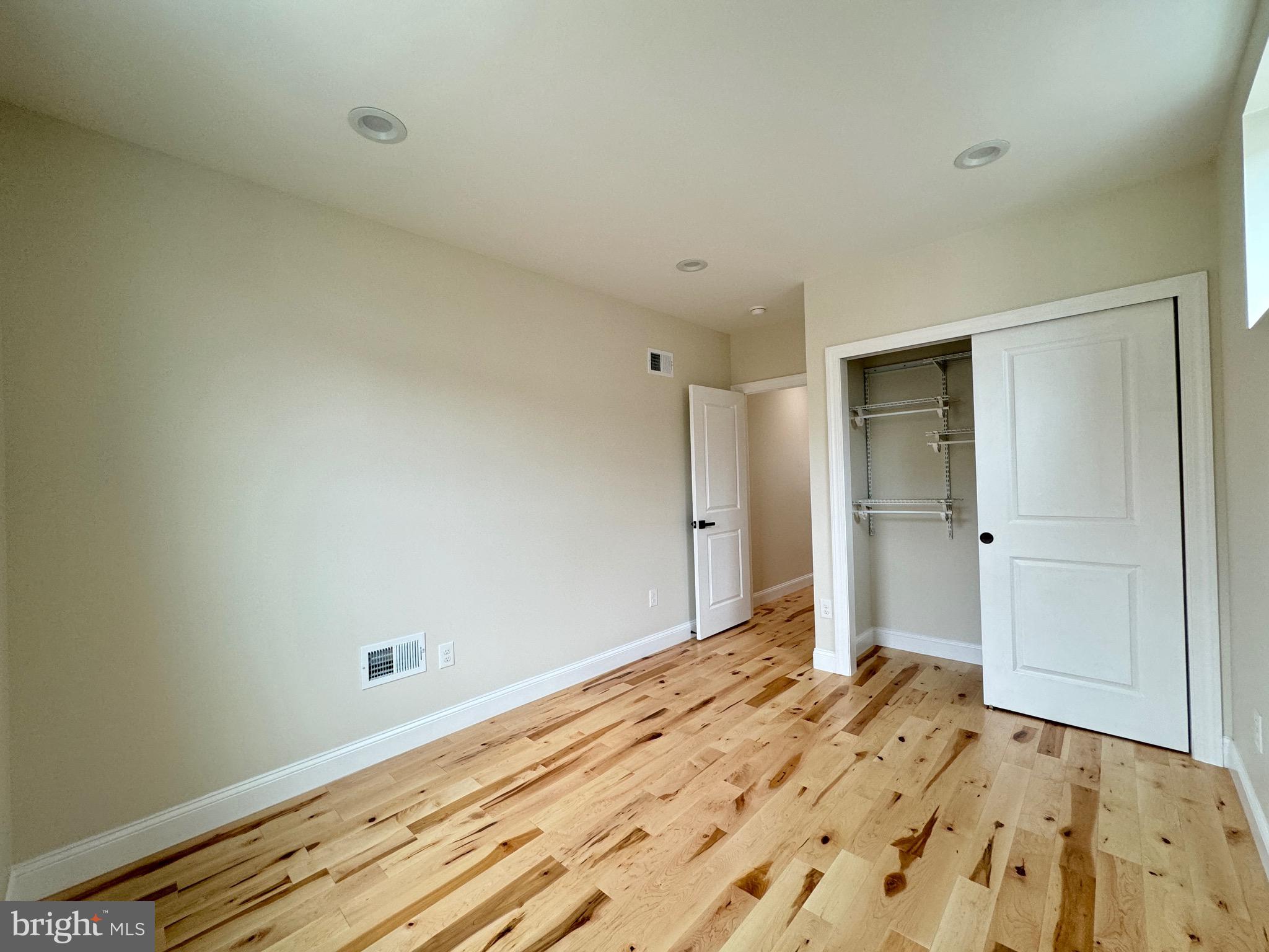 WEST OAK LANE - Residential