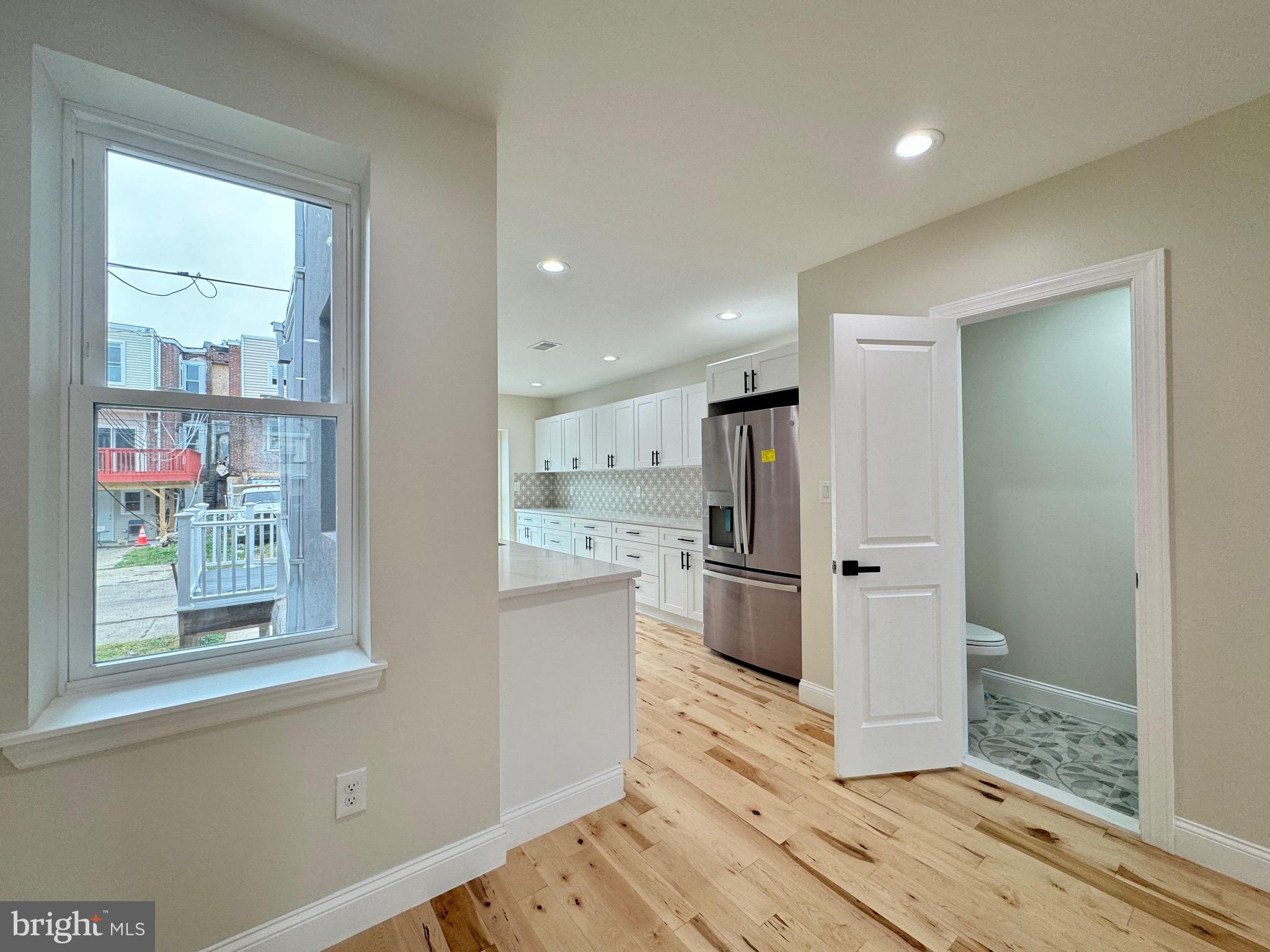 WEST OAK LANE - Residential