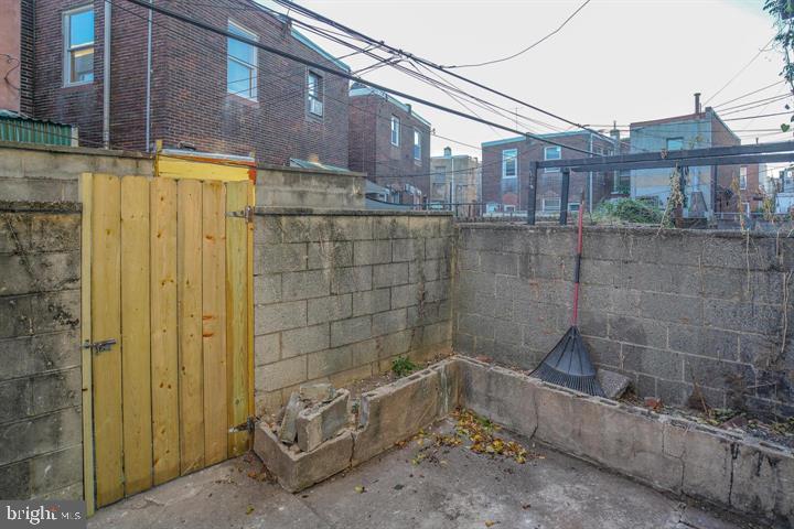 WEST PASSYUNK - Residential Lease