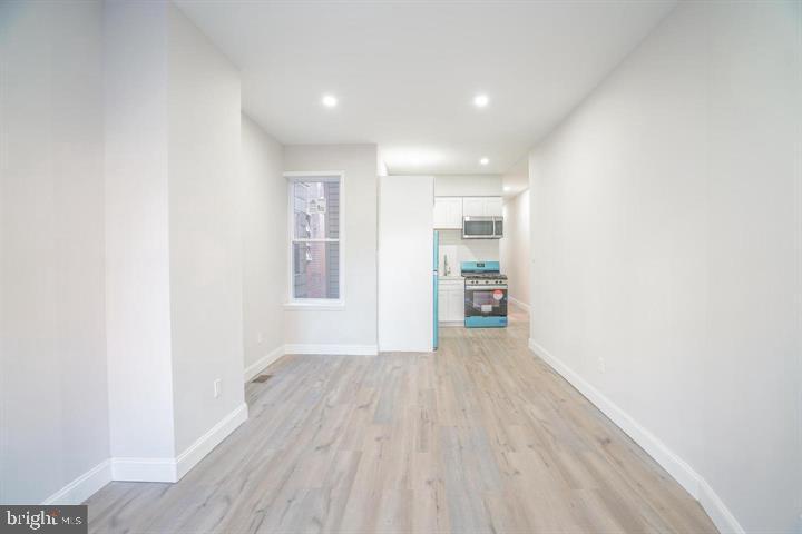 WEST PASSYUNK - Residential Lease
