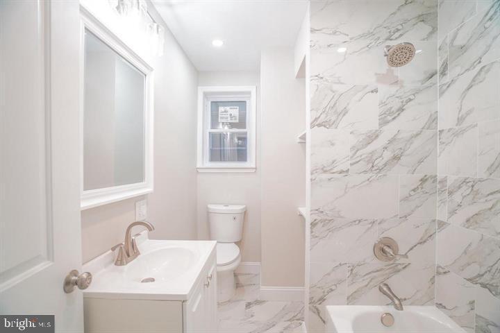 WEST PASSYUNK - Residential Lease